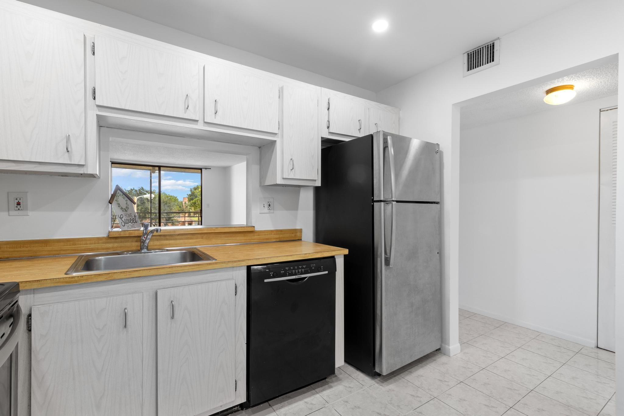 1830 SW 81st. Avenue #4317 — photo