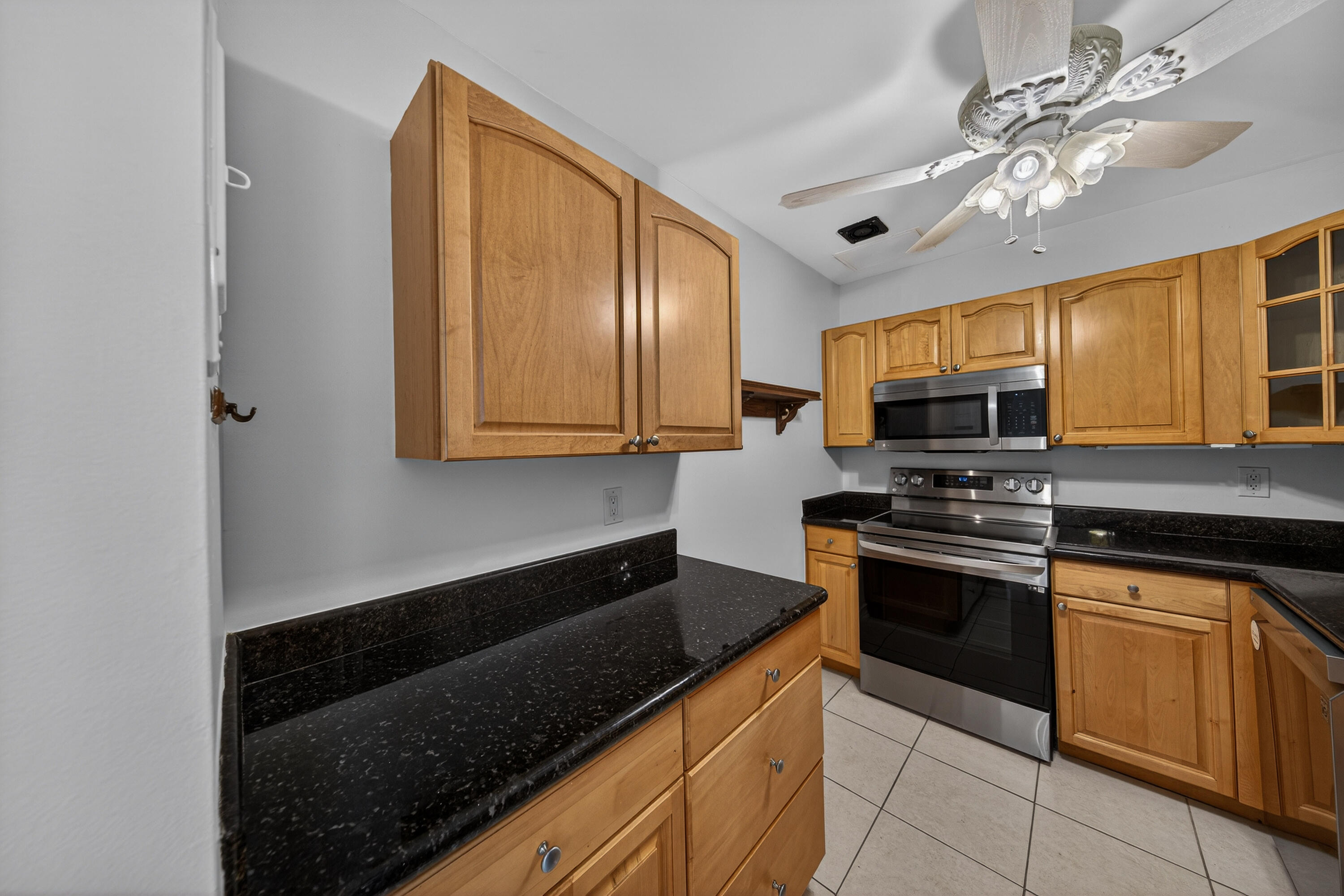6521 Bay Club Drive Unit 6521-2 — photo
