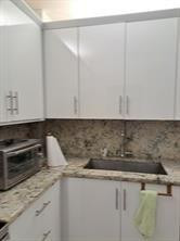 3850 Washington Street 810 — photo