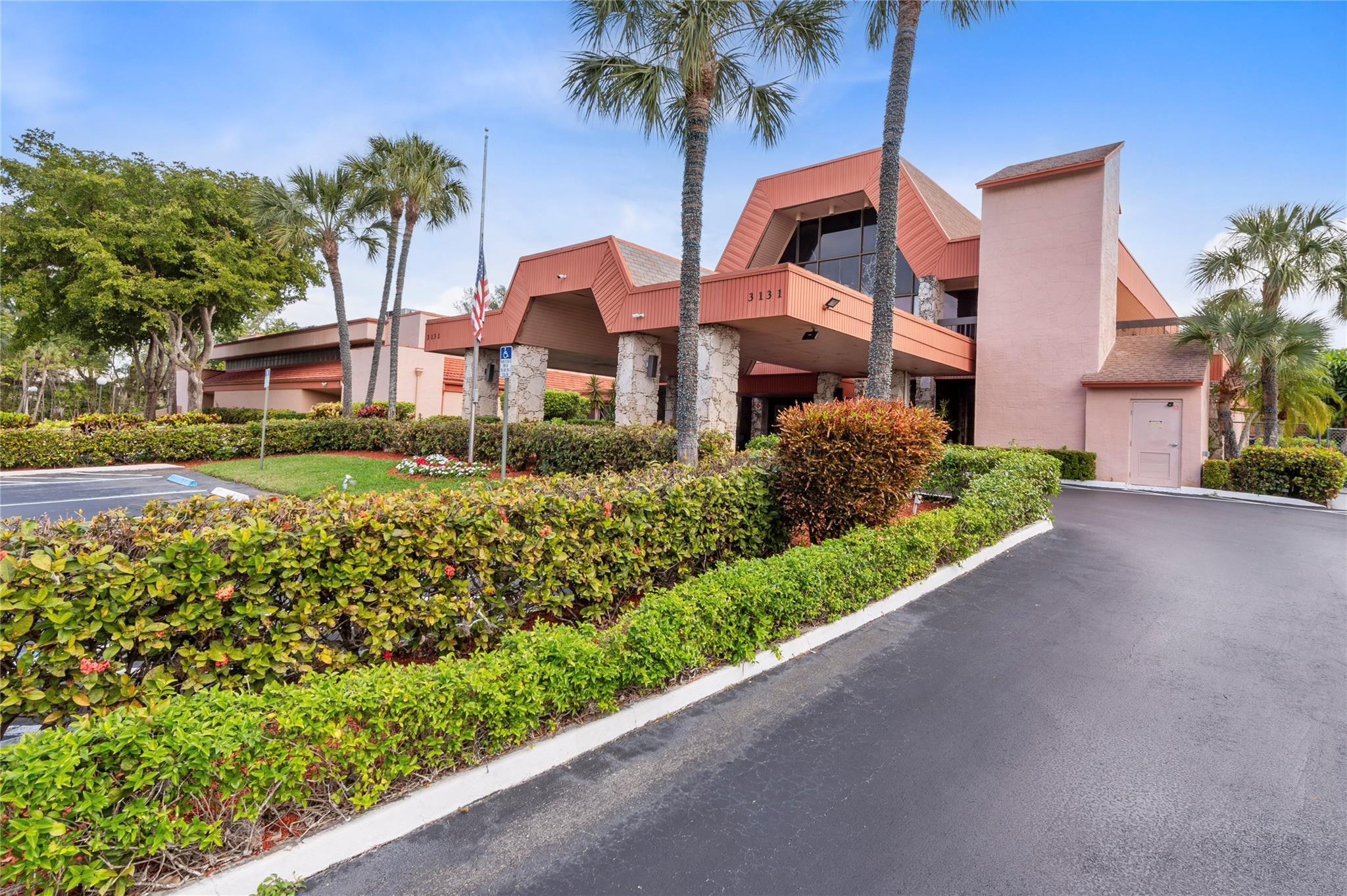 3090 Holiday Springs Boulevard 306 — photo