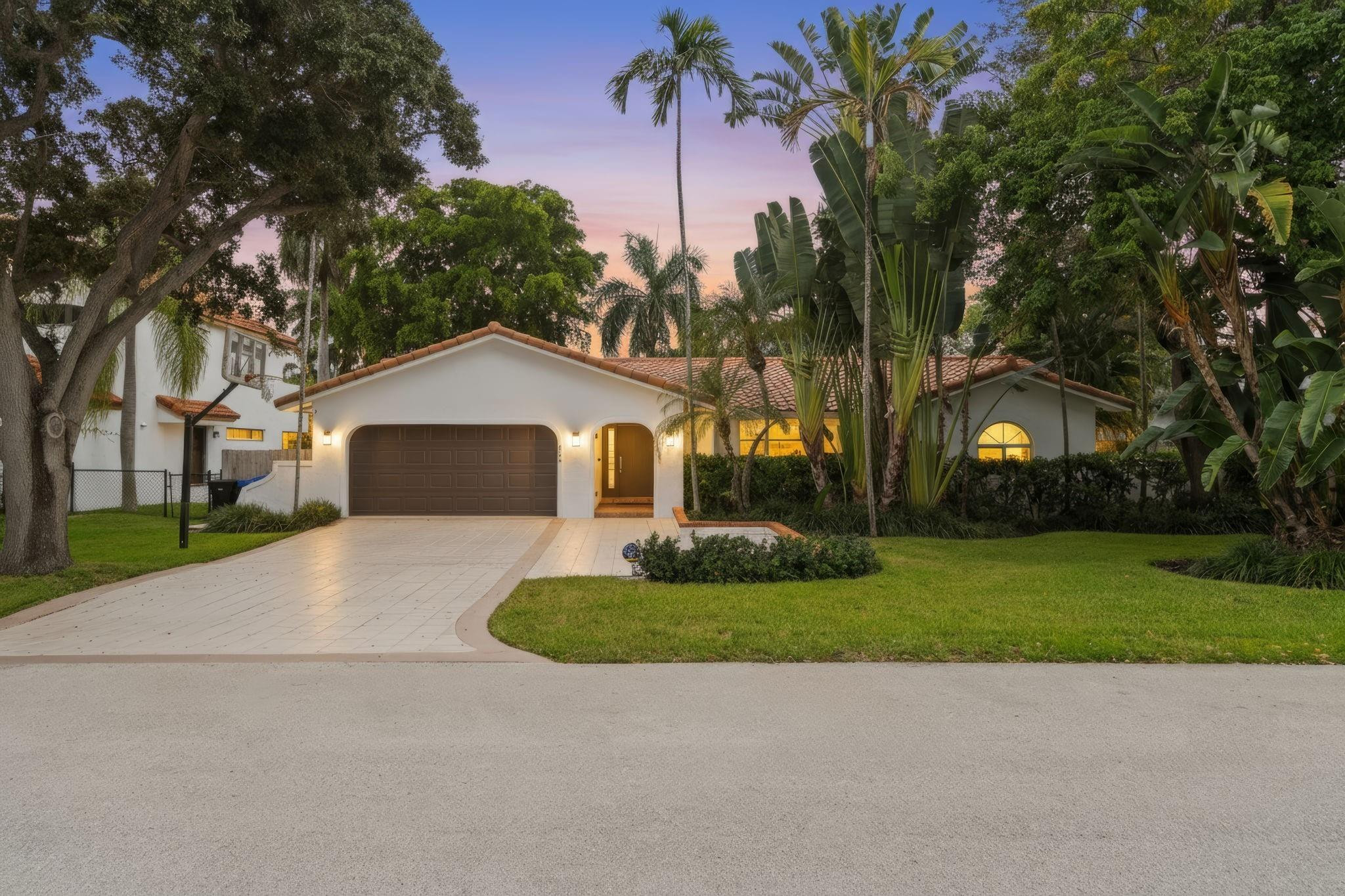 326 Seven Isles Drive — photo