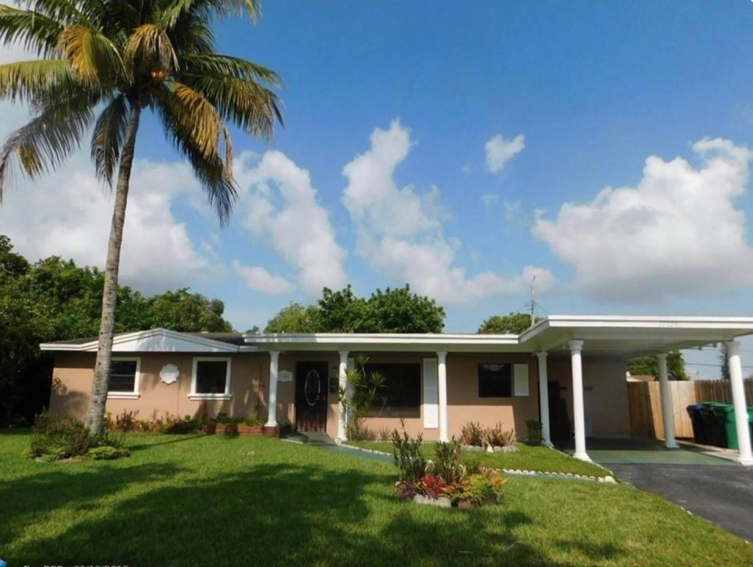 17120 NW 43rd Court — photo