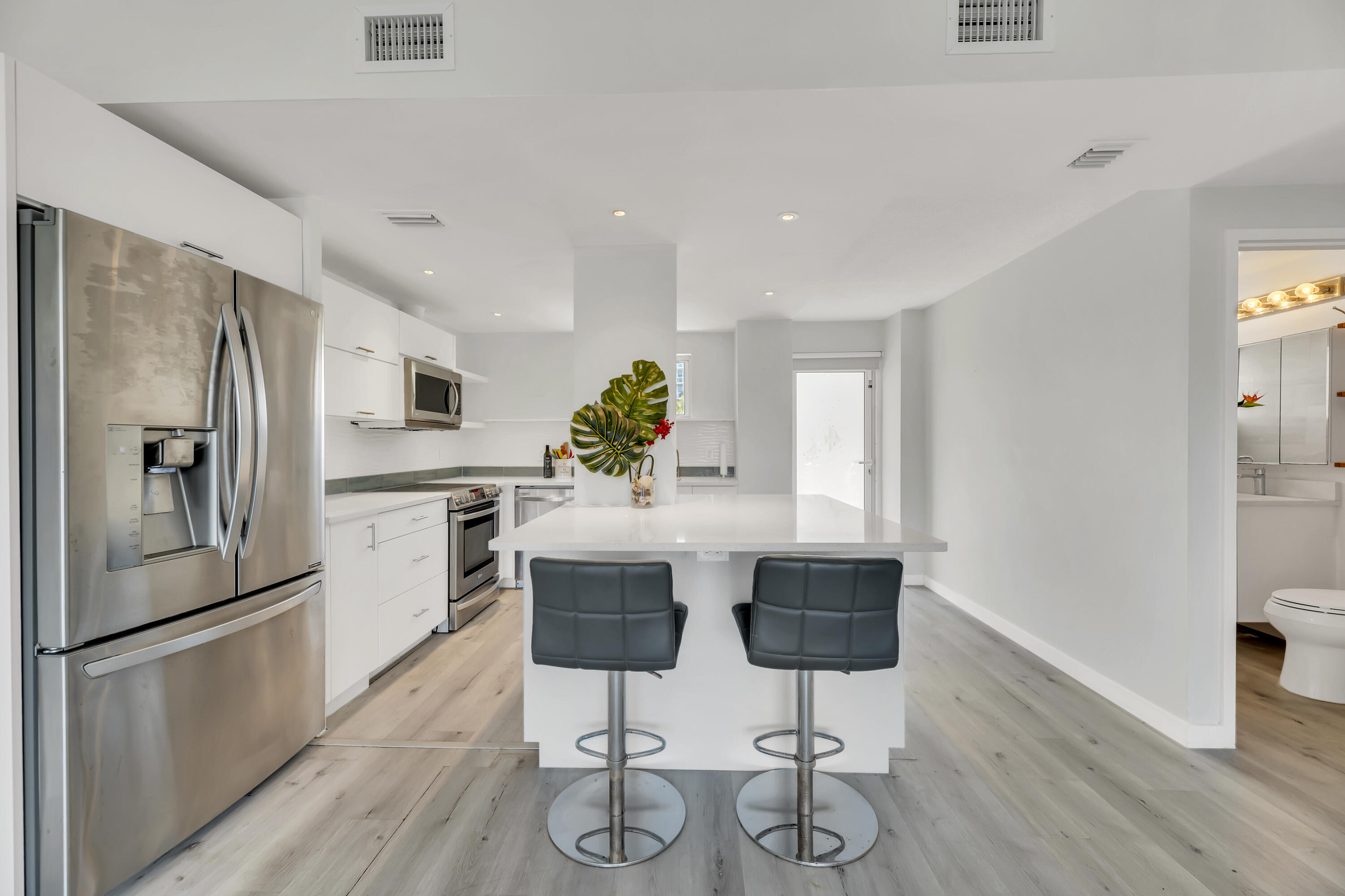 2840 N Ocean Boulevard 308 — photo
