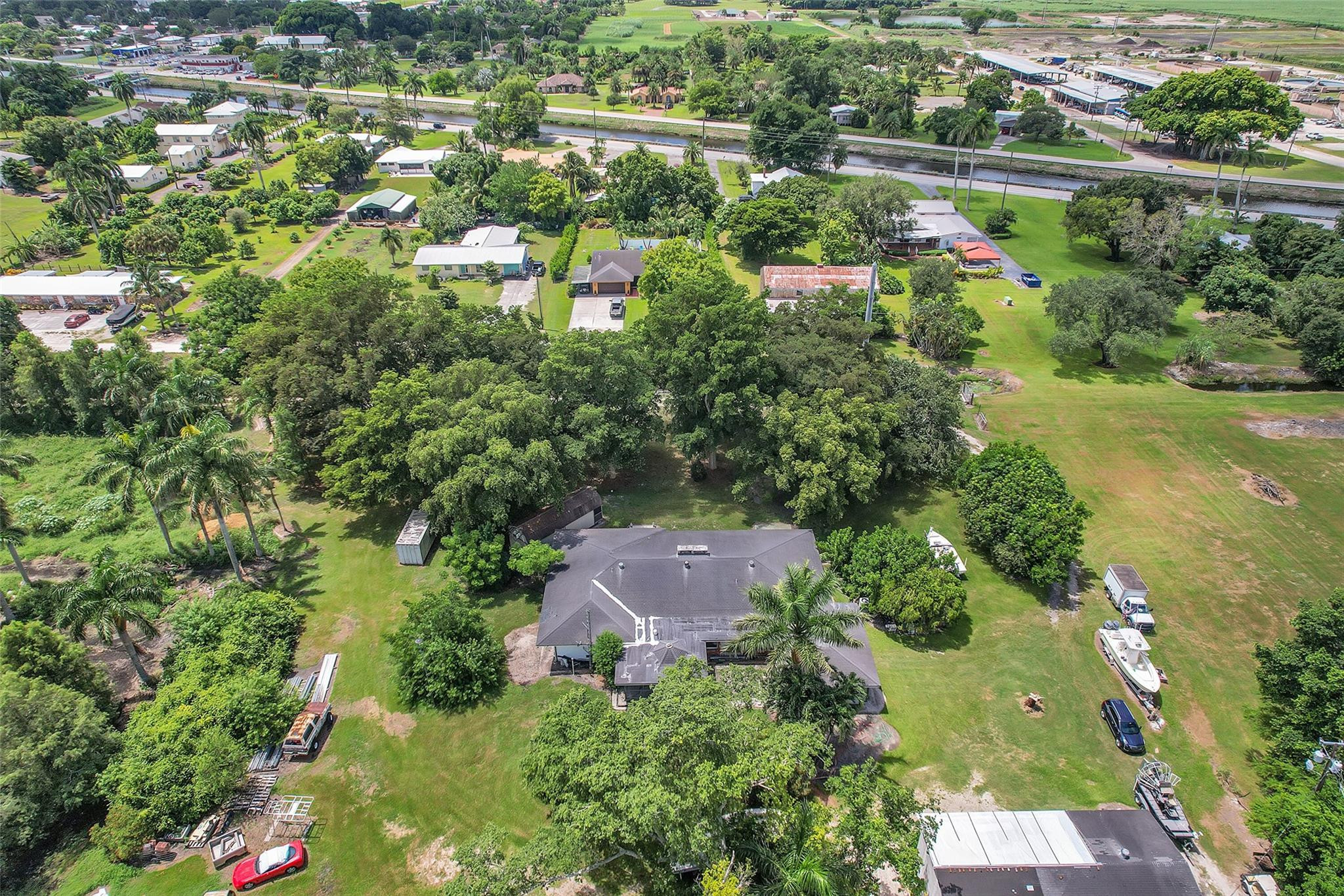 Home in Belle Glade, FL 33430 — photo 3