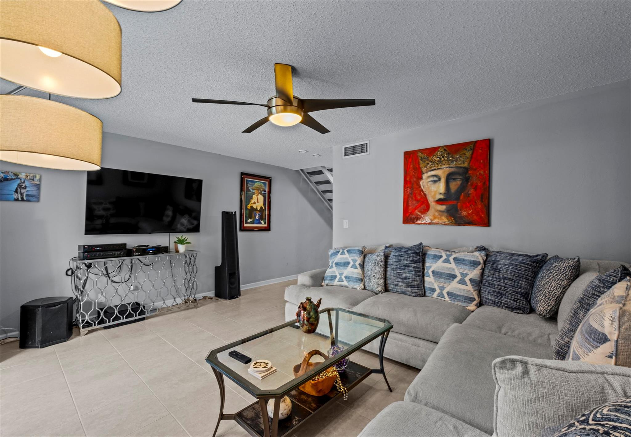 653 Cypress Lane 21B — photo