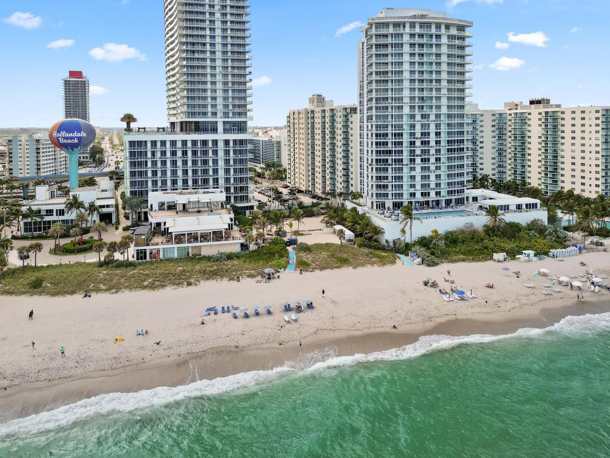 4001 S Ocean Drive 14D — photo