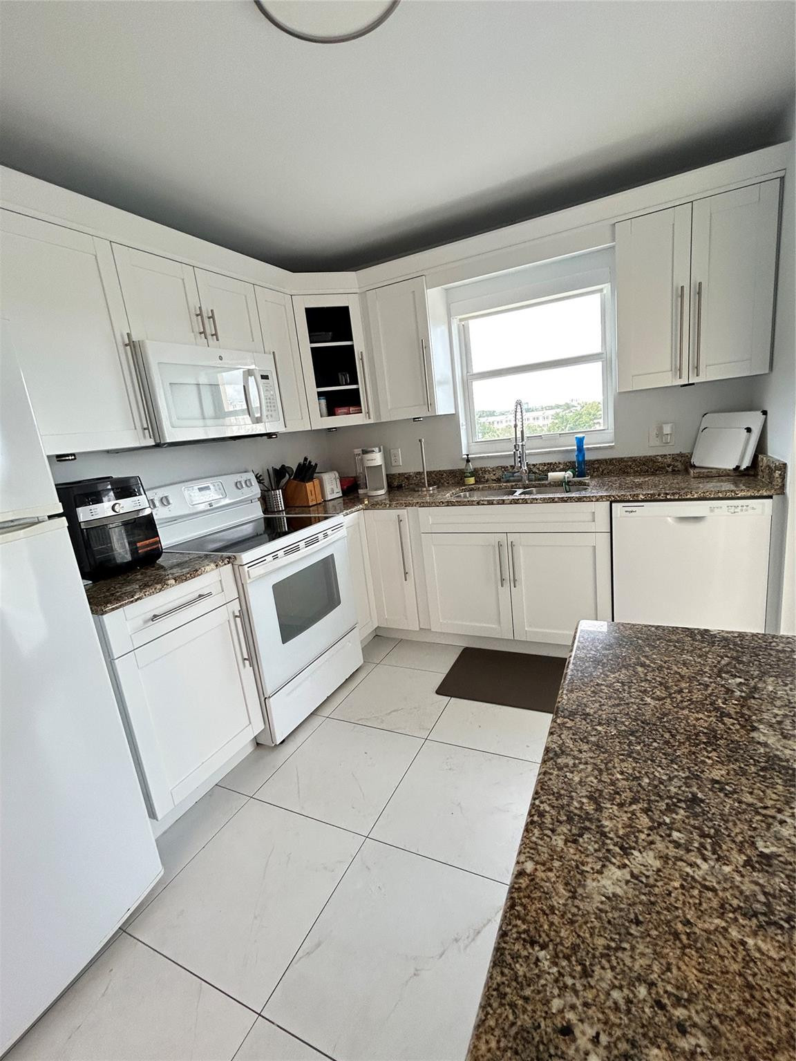 1200 Hibiscus Avenue Unit 502 — photo