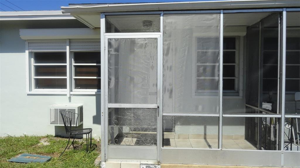 2211 Lincoln Street 11 — photo