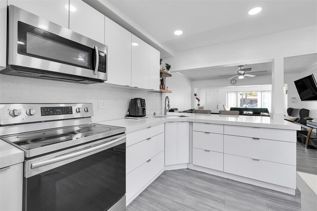 2535 Sherman Street — photo