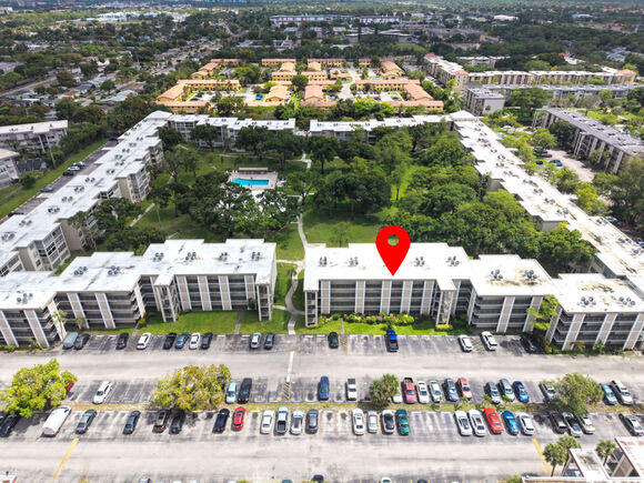 2998 NW 48th Terrace 434 — photo