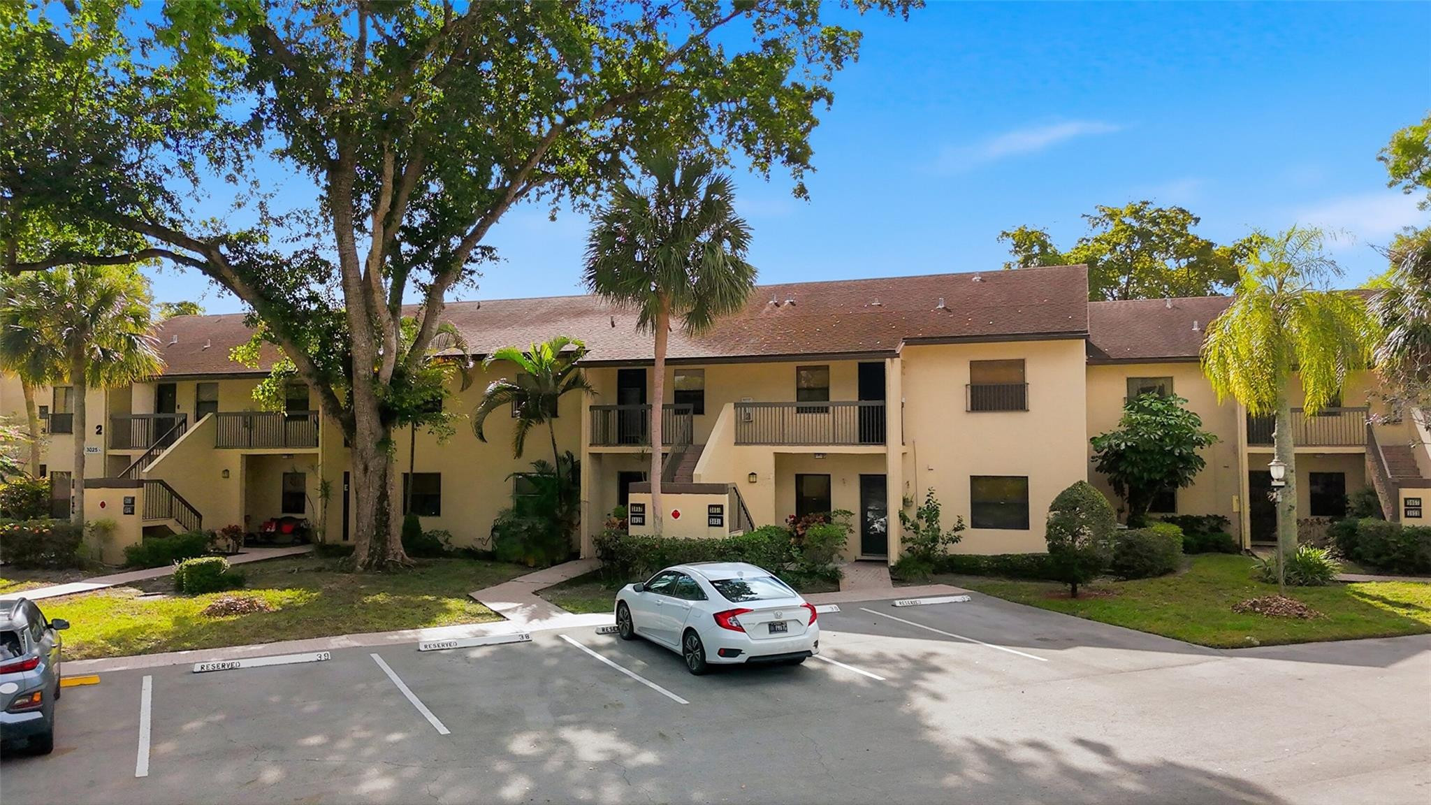 3053 Carambola Circle N Unit 3053 — photo
