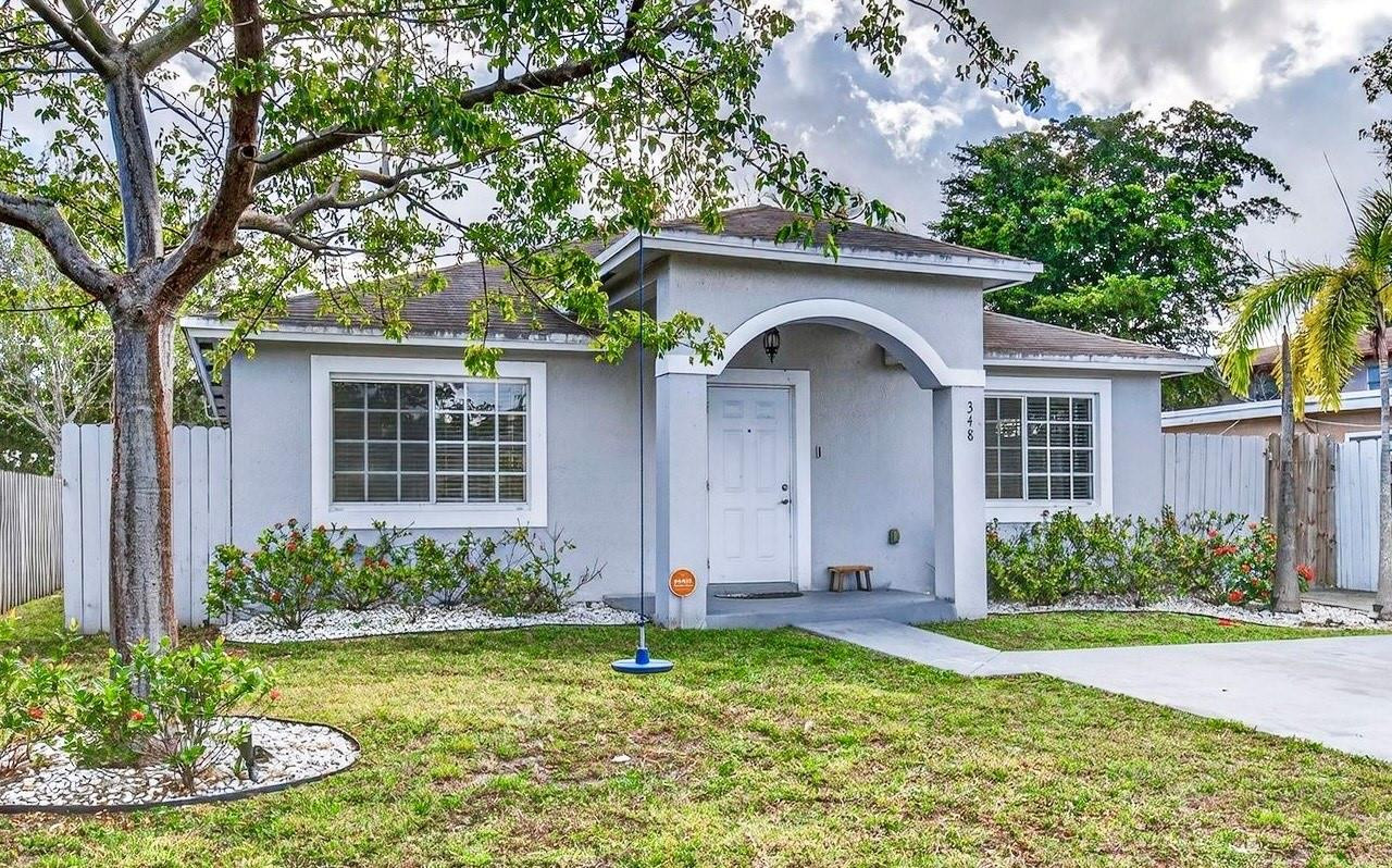 348 NW 40th Court — photo