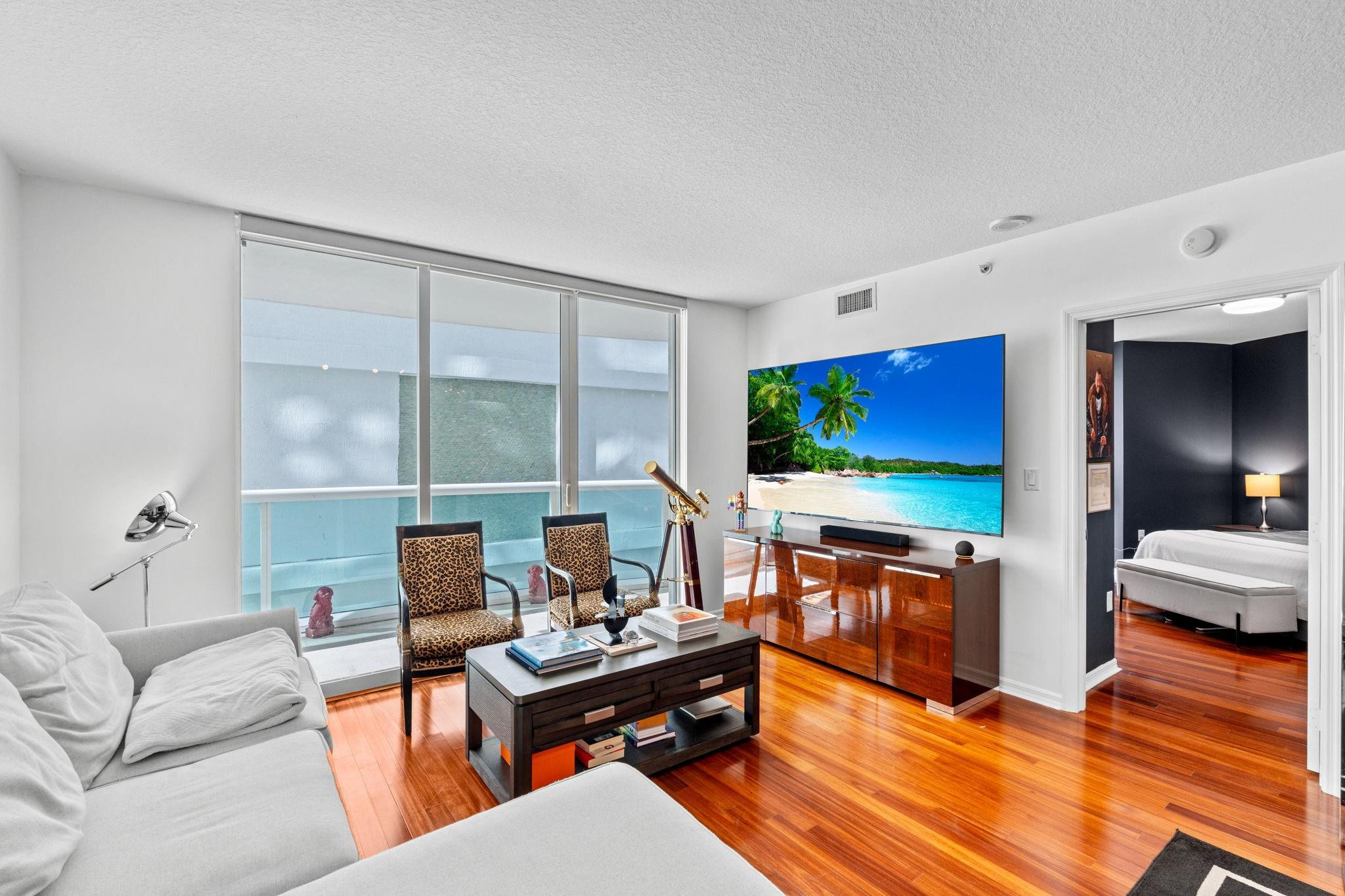 347 N New River Drive 606 — photo