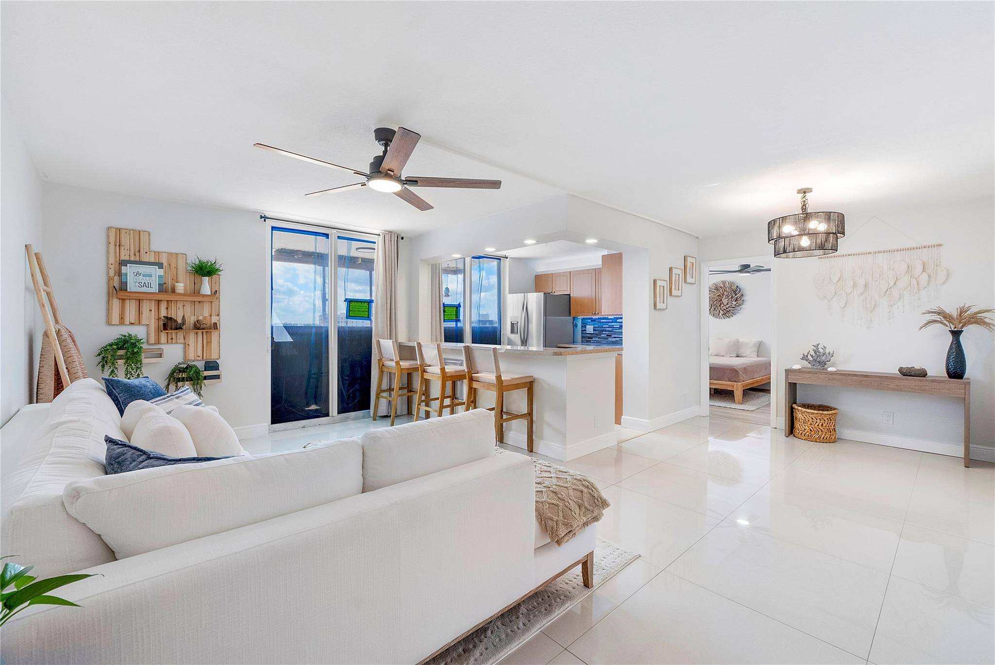 1505 N Riverside Drive 1003 — photo