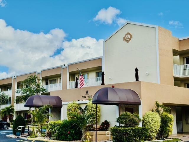 7302 S Devon Drive Unit 307 — photo