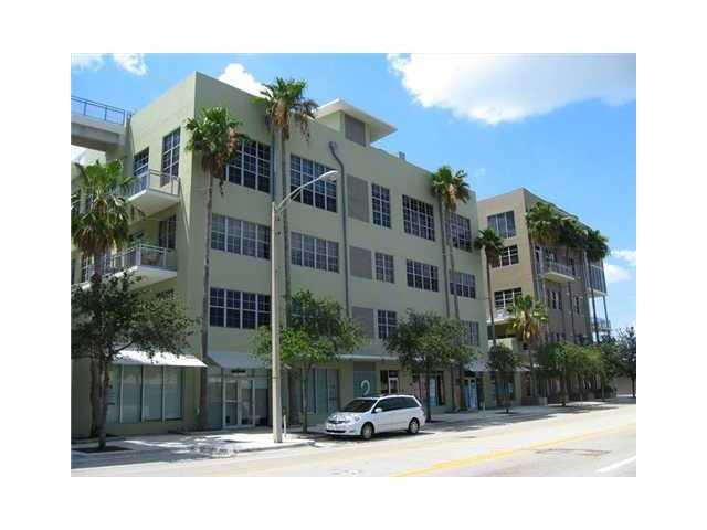 435 N Andrews Avenue 304 — photo