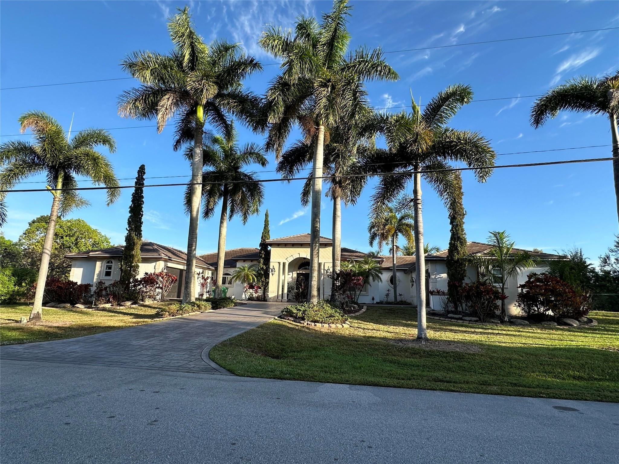 11401 NW 20th Court — photo