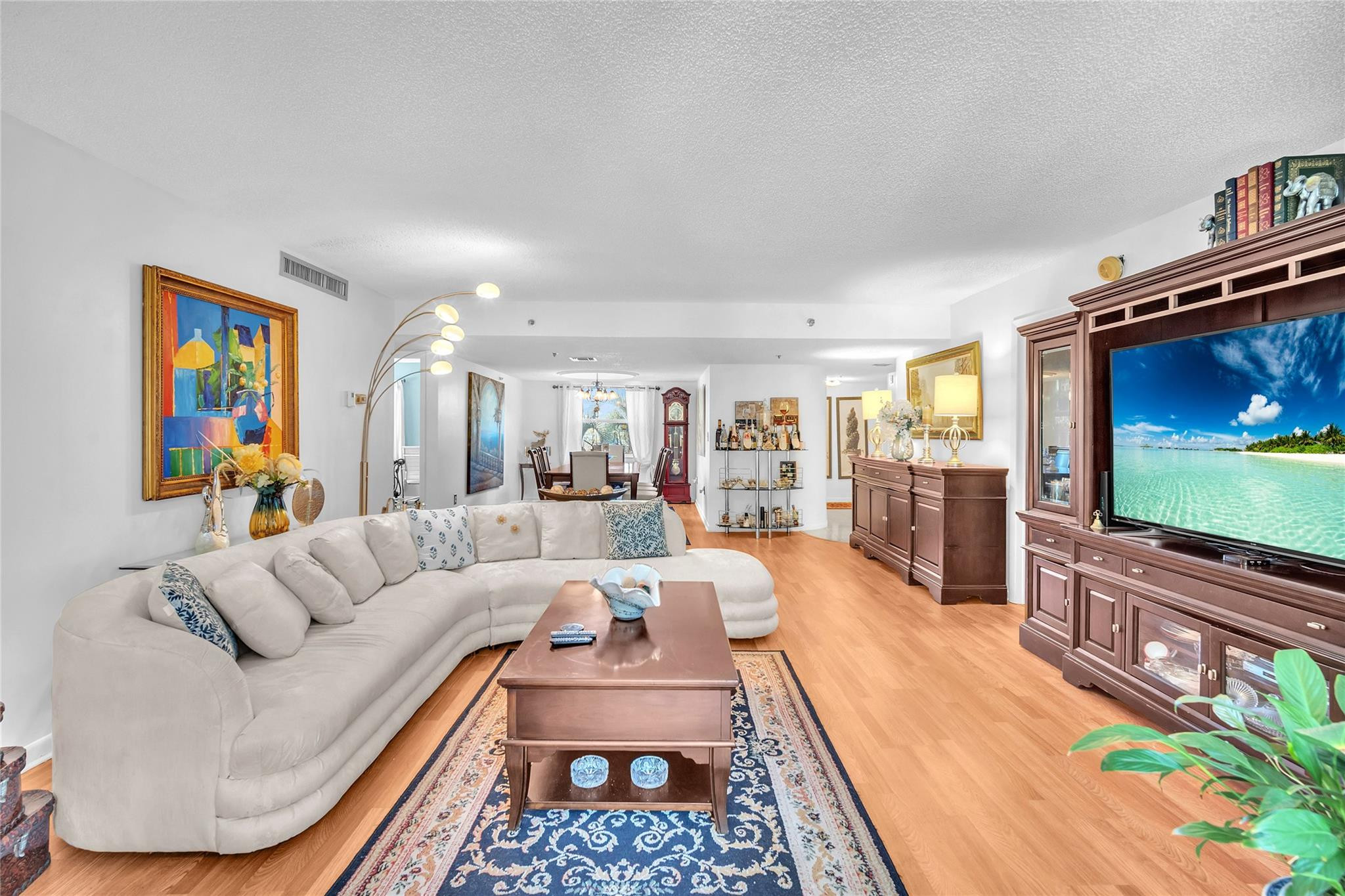 3910 Inverrary Boulevard 308-B — photo