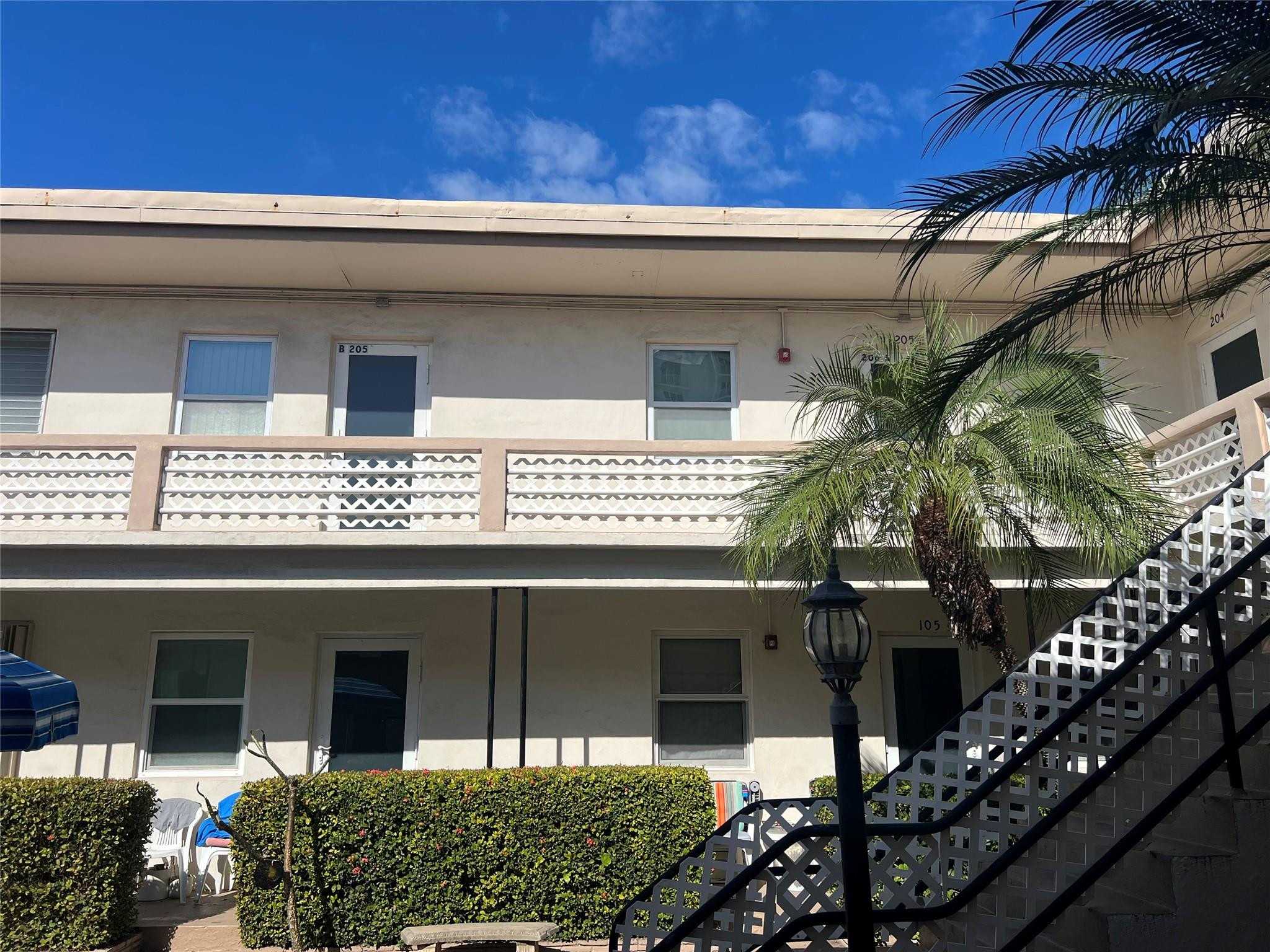 1315 N Ocean Drive 205 — photo