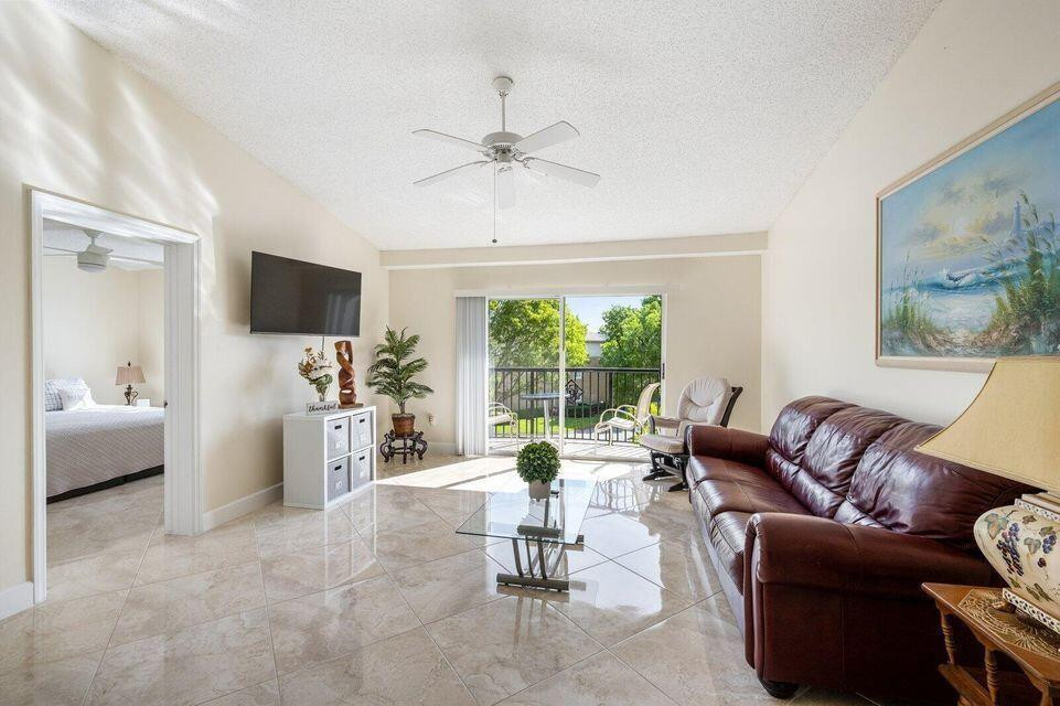 1100 Crestwood Court 1110 — photo