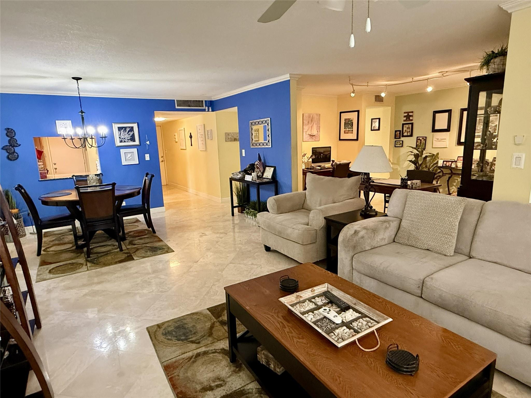 2304 S Cypress Bend Drive 615 — photo