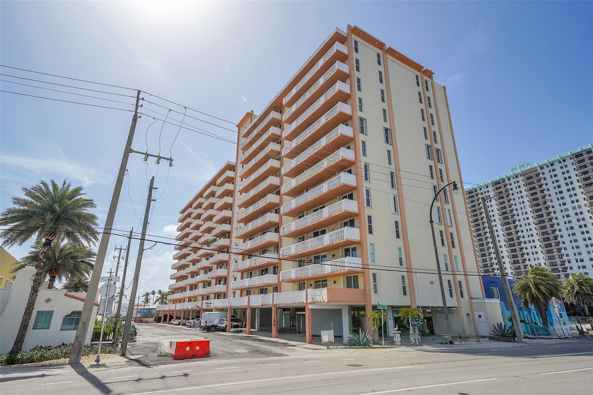 801 S Ocean Drive 605 — photo