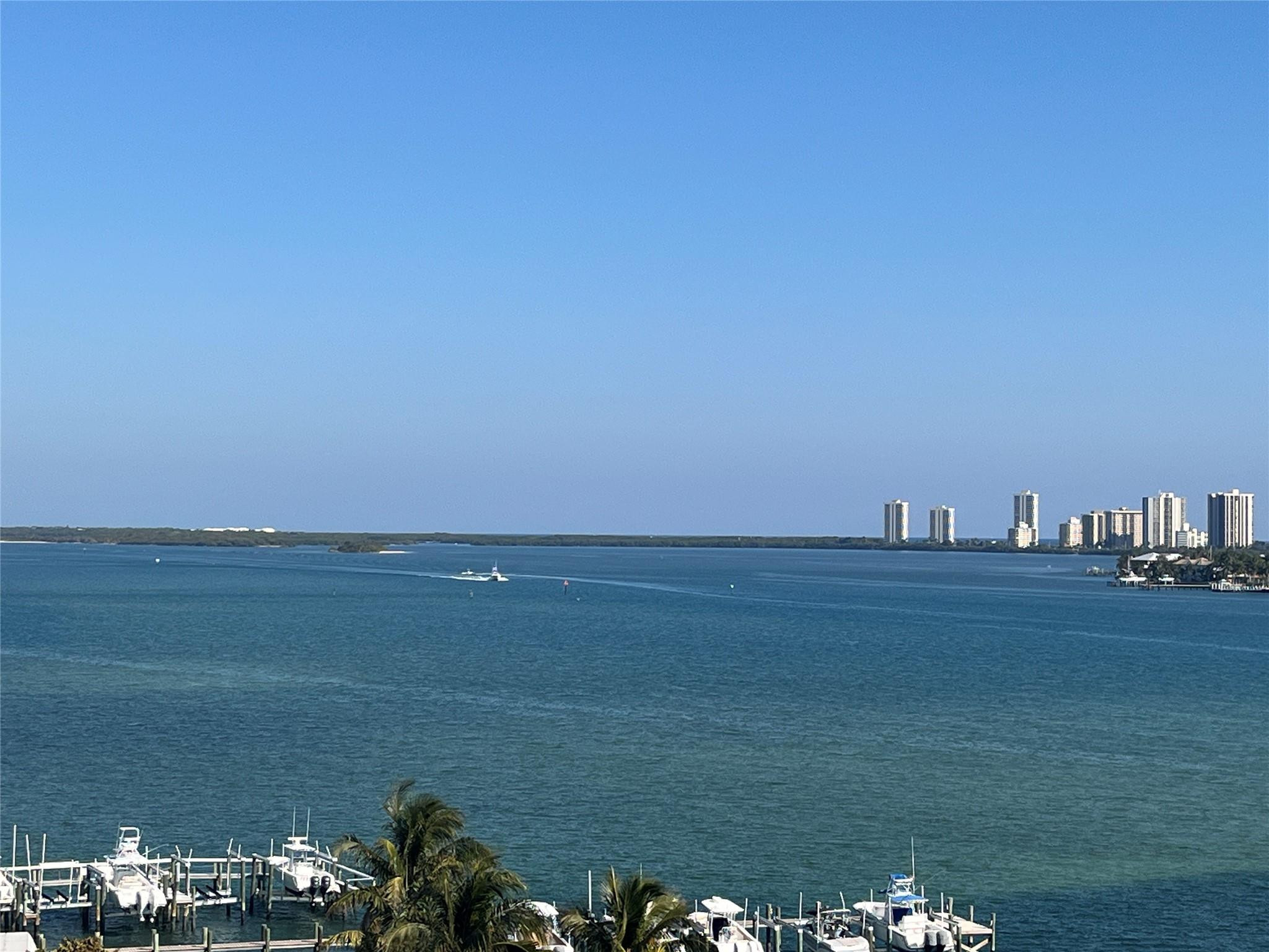 2650 Lake Shore Drive 803 — photo
