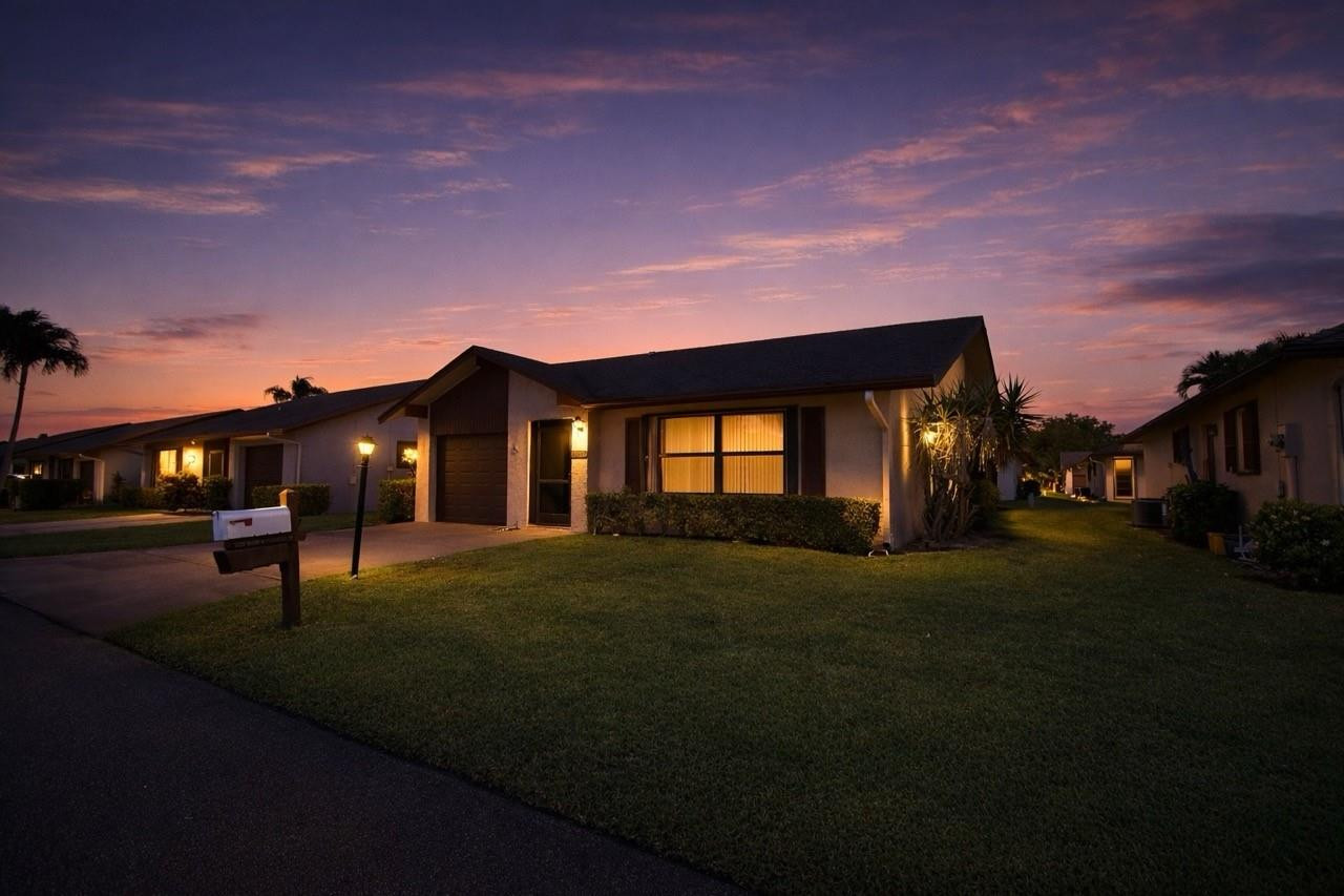 3305 Silver Buttonwood Drive — photo