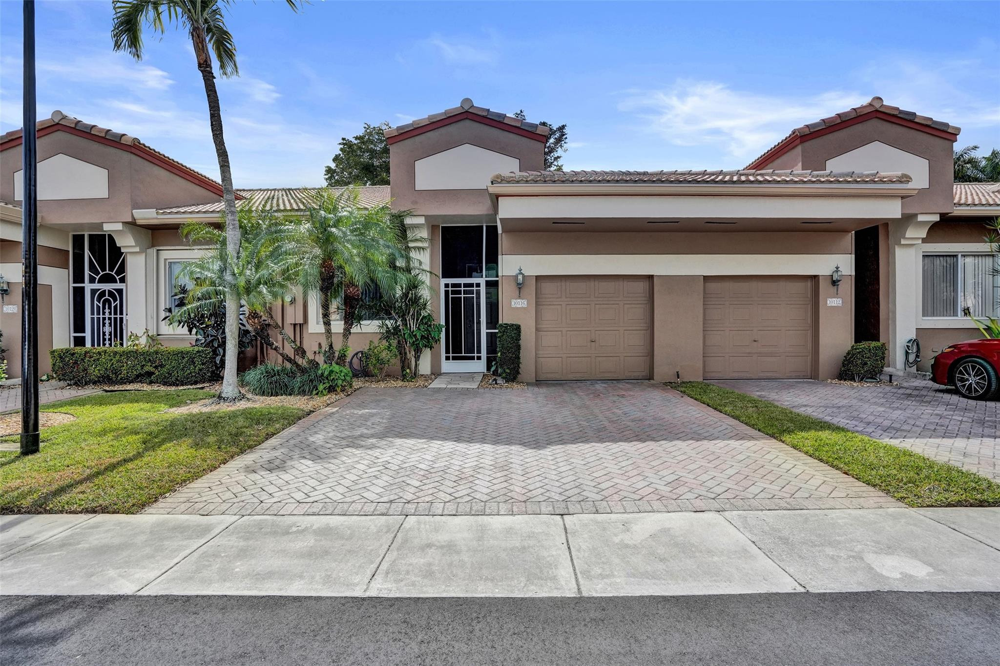 10116 Lombardy Drive 10116 — photo