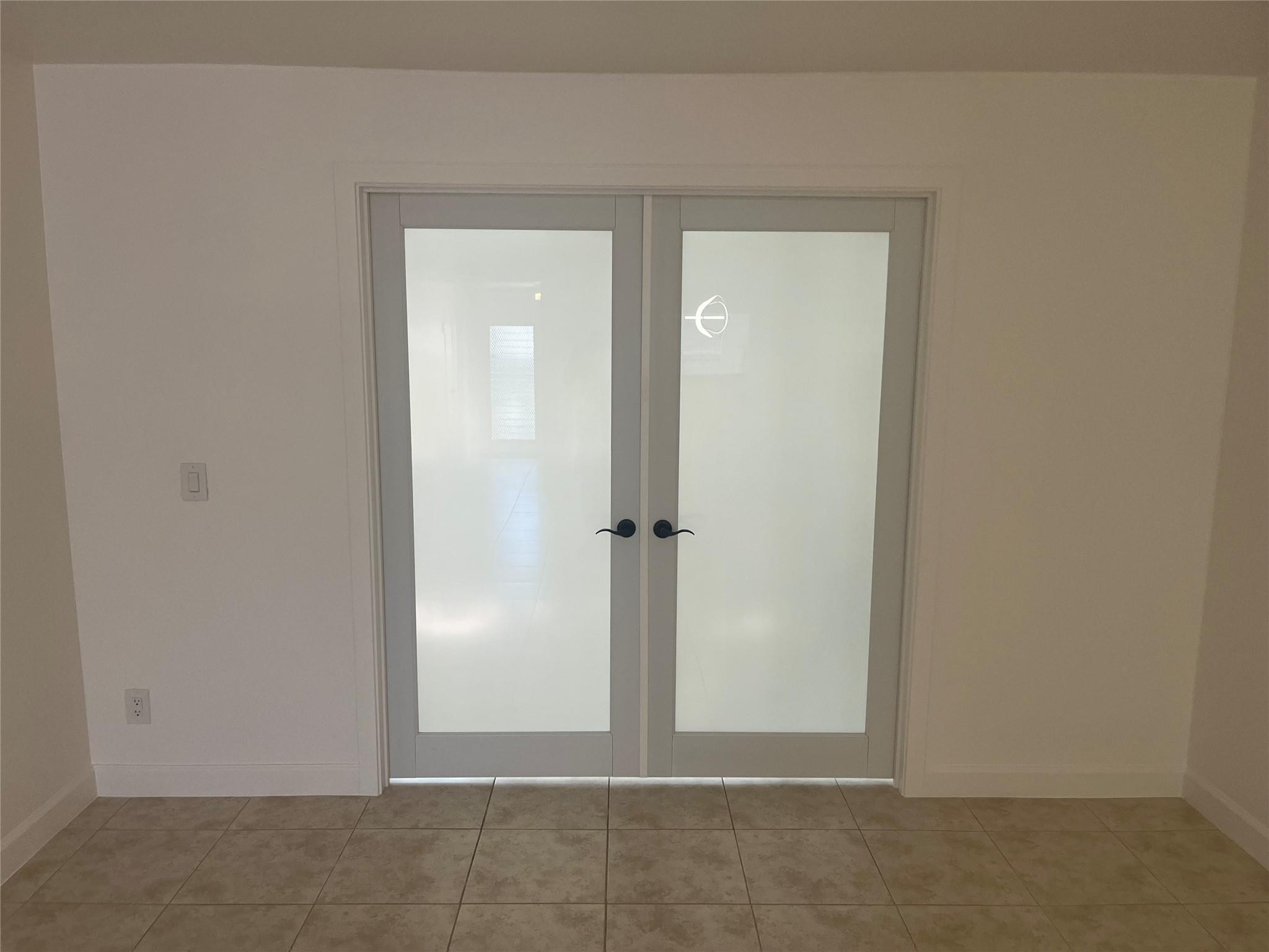 9800 Sunrise Lakes Boulevard 109 — photo
