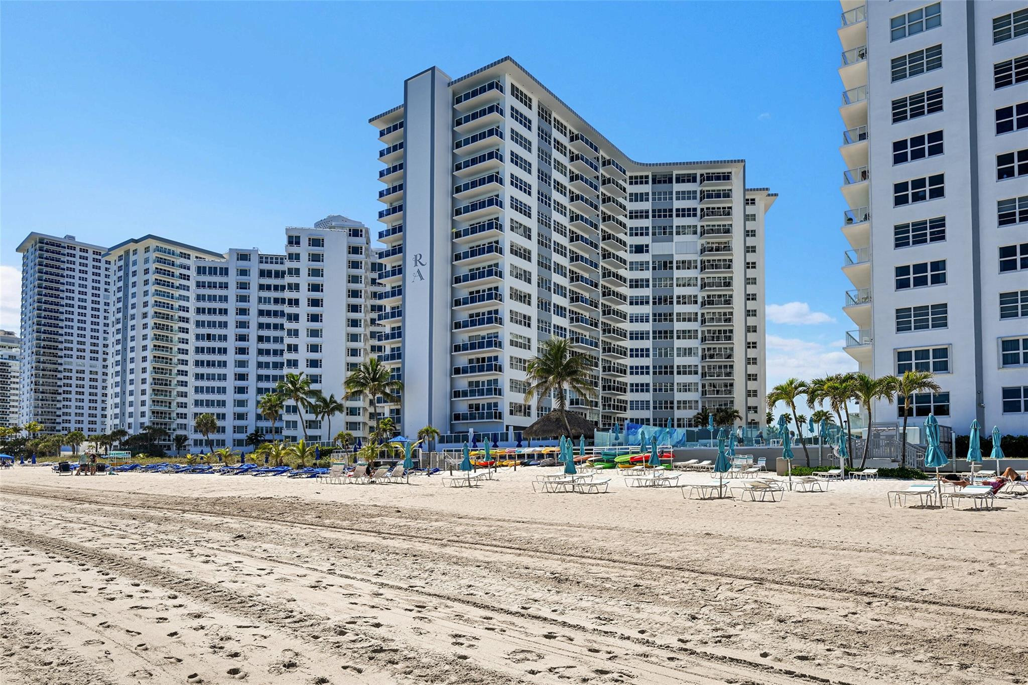3700 Galt Ocean Drive 1215 — photo