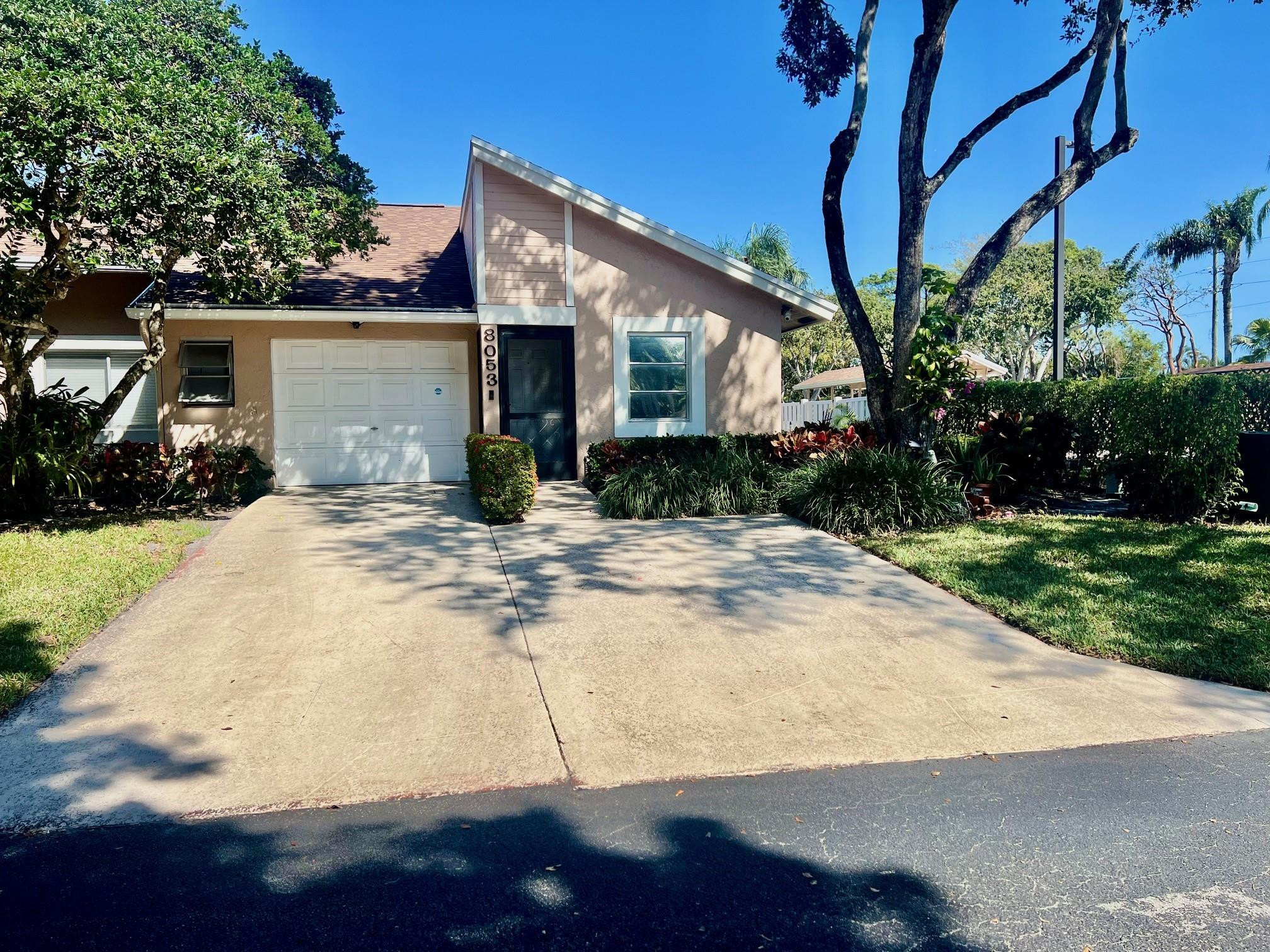 8053 Springtree Road 8053 — photo