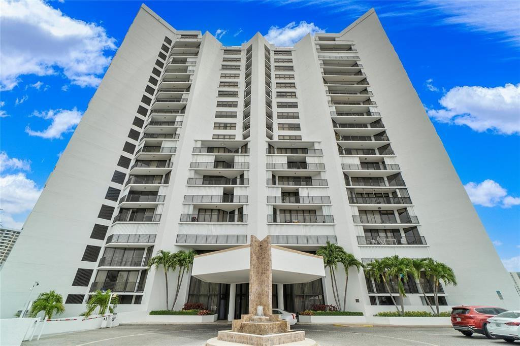 300 Three Islands Boulevard 306 — photo