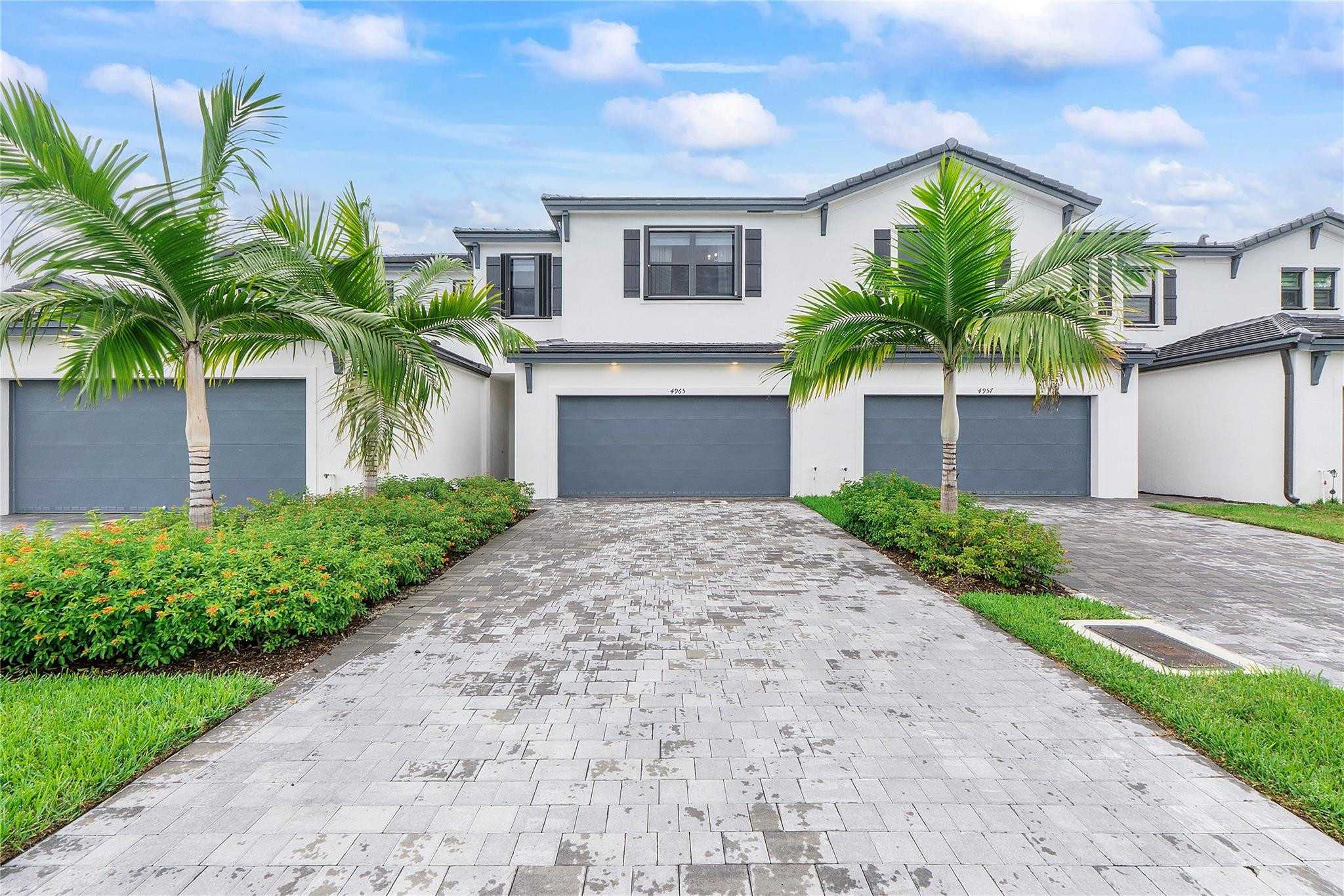 Home in Dania Beach, FL 33312 — photo 2