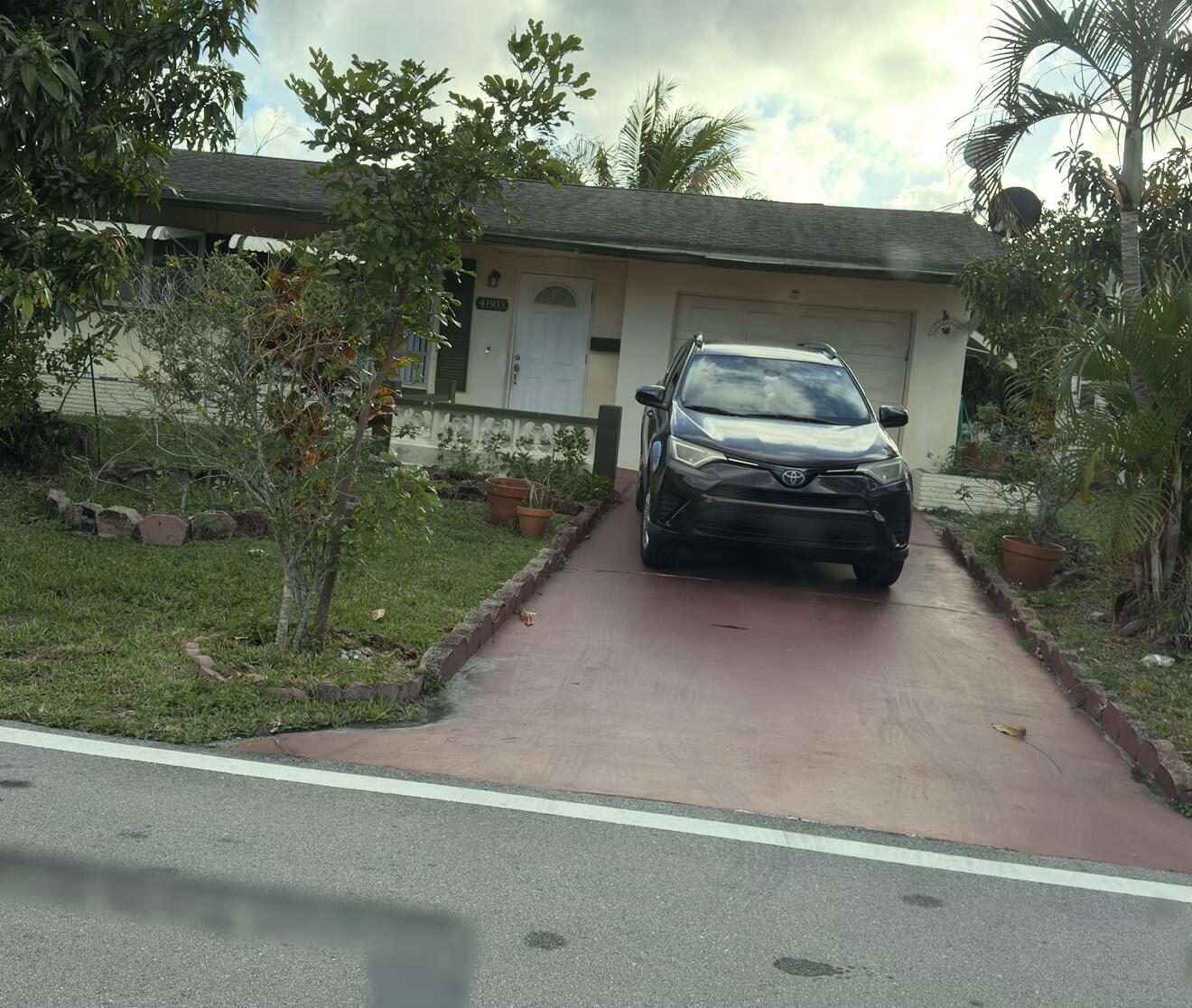 4803 Highland Drive — photo