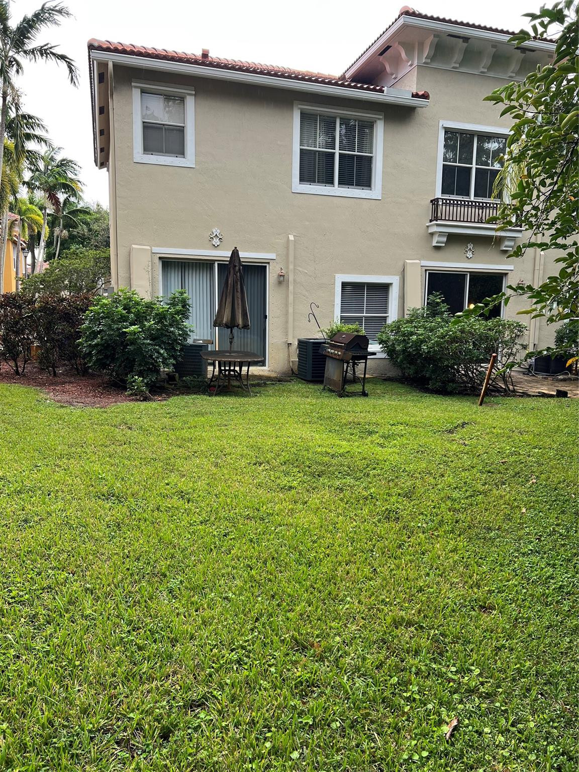 3116 Merrick Terrace 3116 — photo