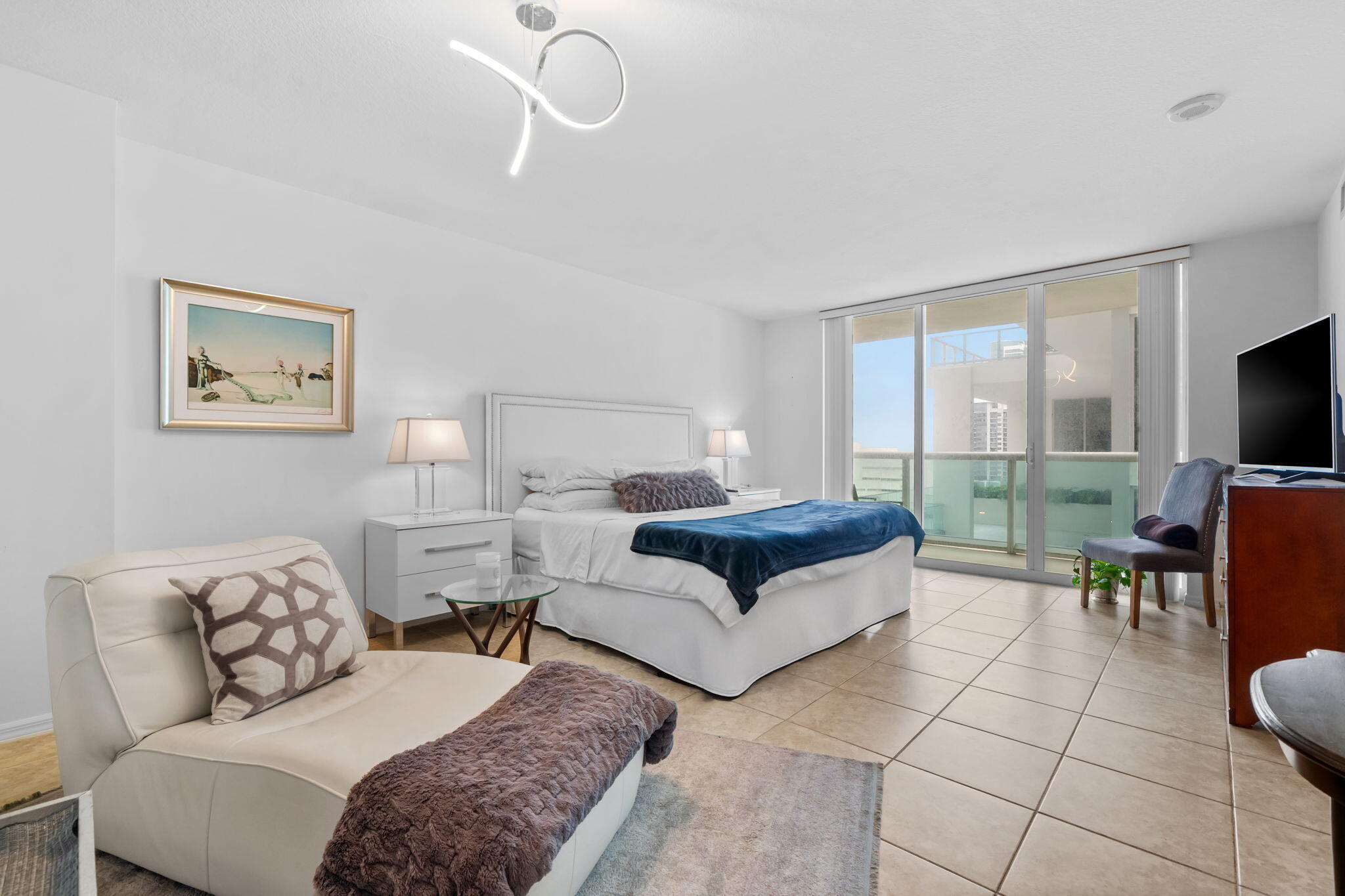 347 N New River Drive 1506 — photo