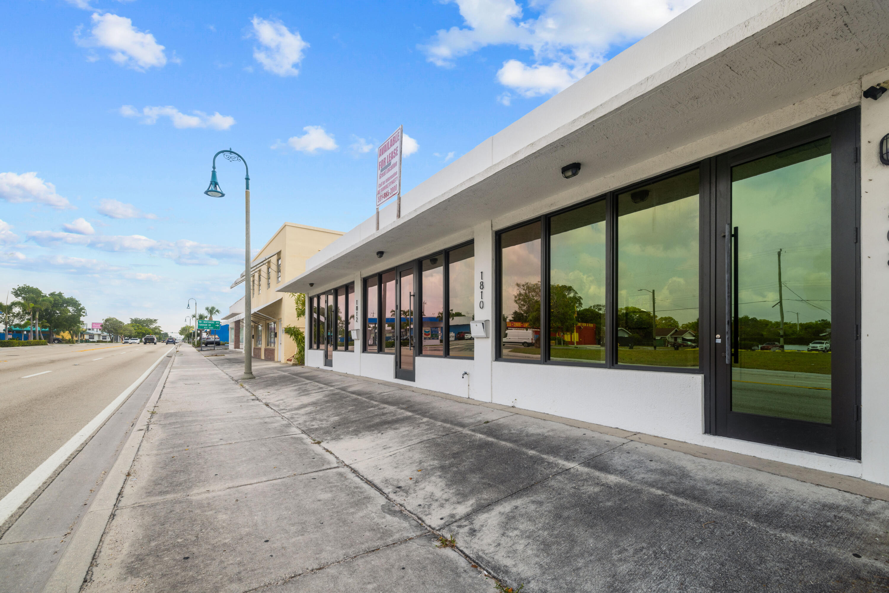 1808/1810 N Dixie Highway — photo