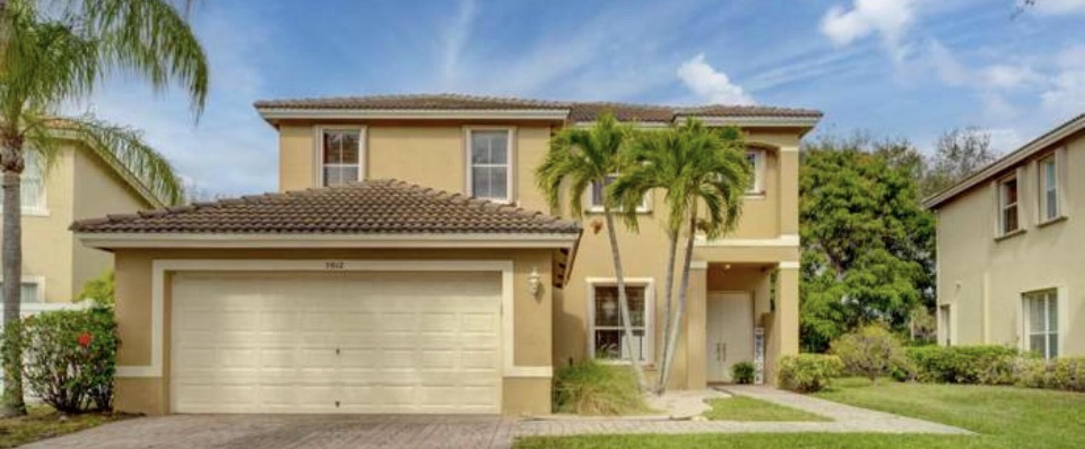5012 Victoria Circle — photo