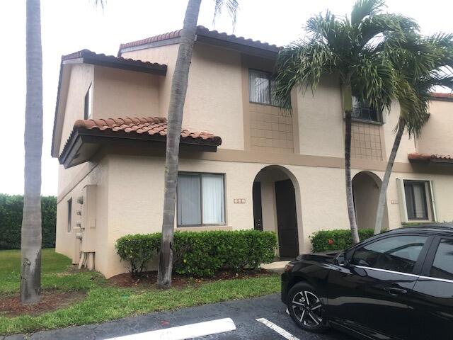 22065 Las Brisas Circle 401 — photo