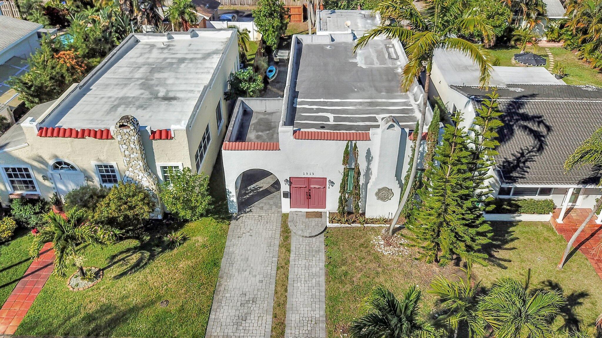 1513 Adams Street — photo