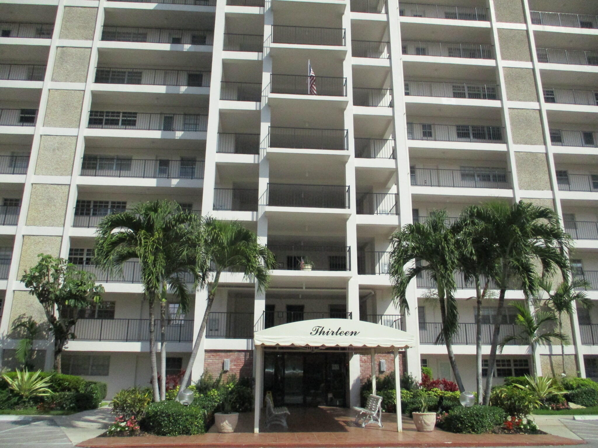 3300 N Palm Aire Drive 306 — photo