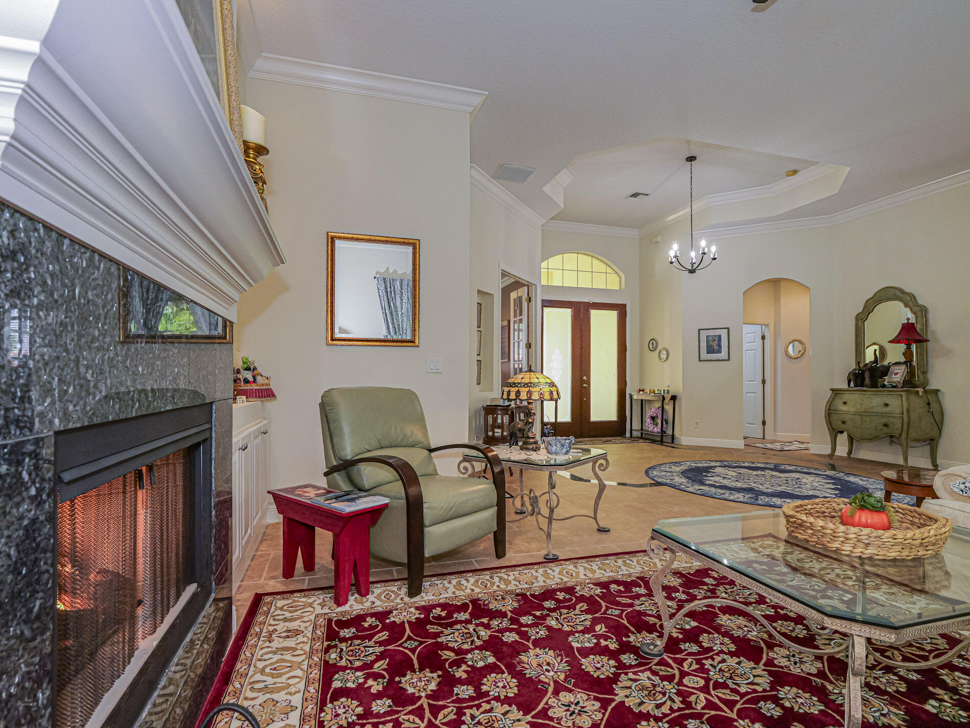 5873 Pine Ridge Circle — photo