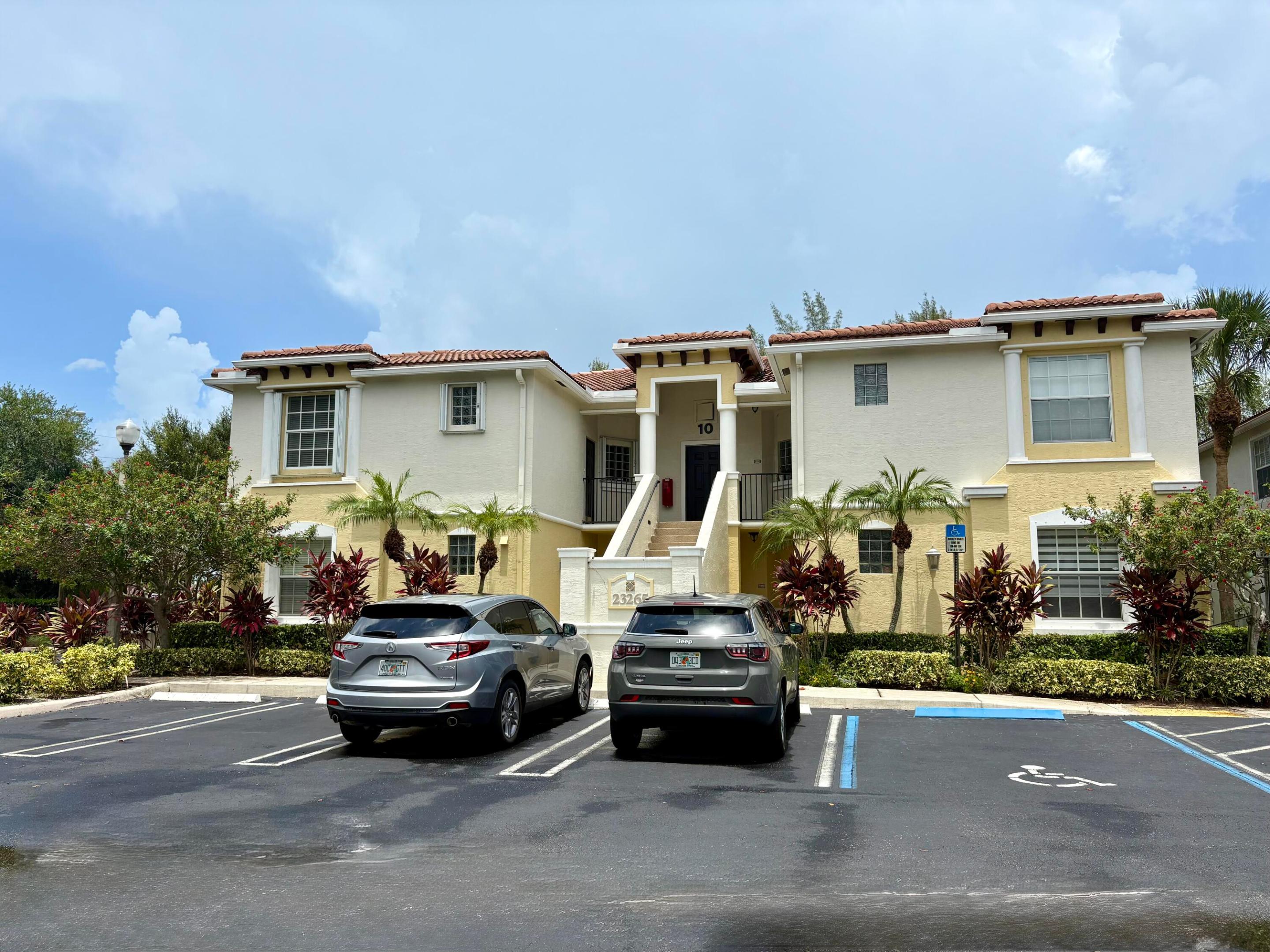23265 Carolwood Lane 201 — photo