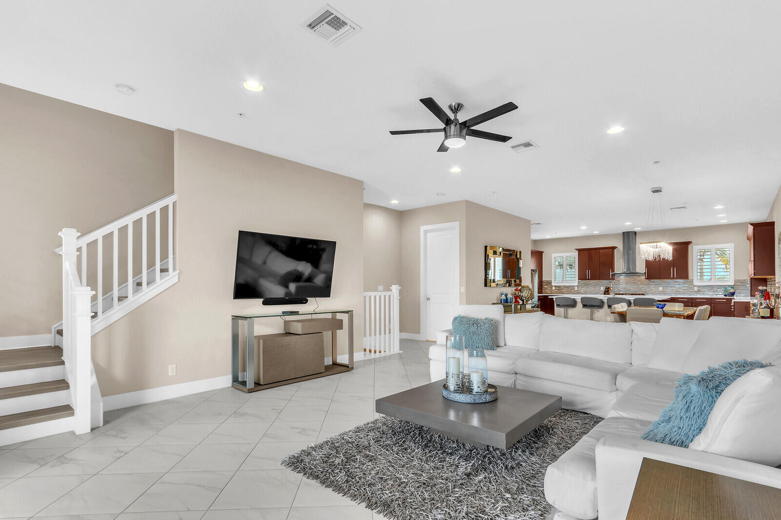 13332 Alton Road — photo
