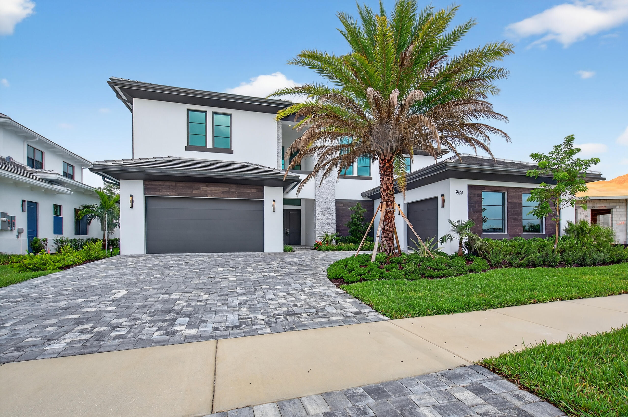 9144 Coral Isles Circle — photo