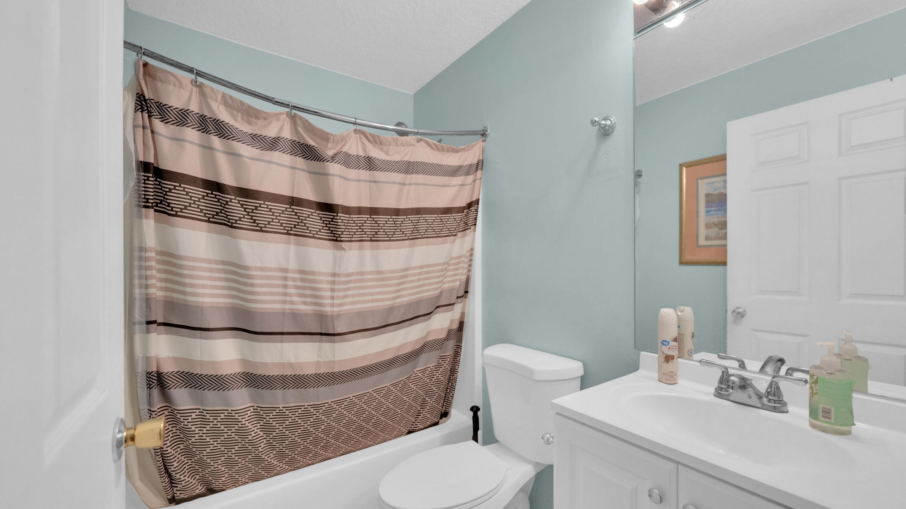 14010 Veronica Court — photo