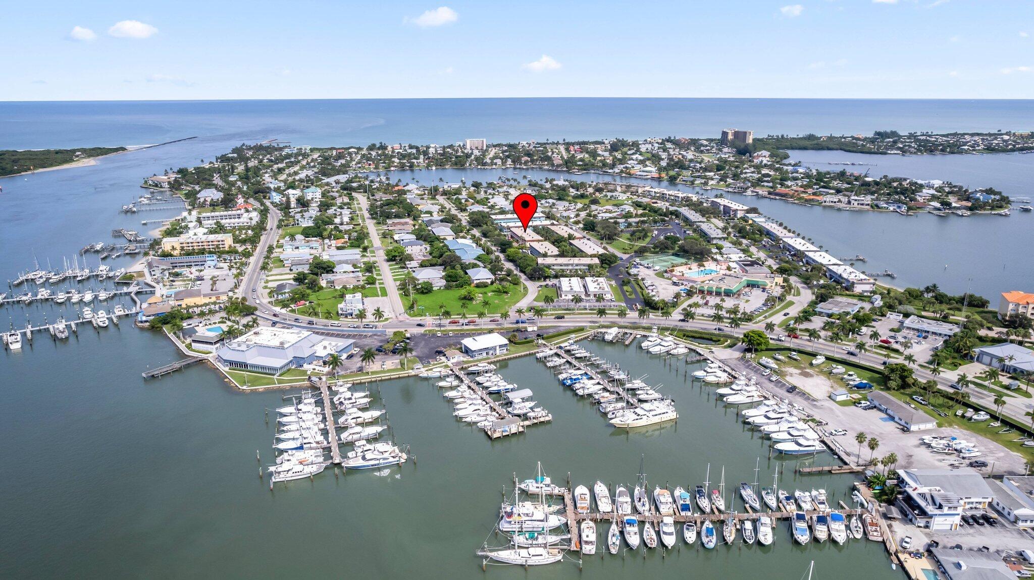 1181 Carlton Court 202 — photo