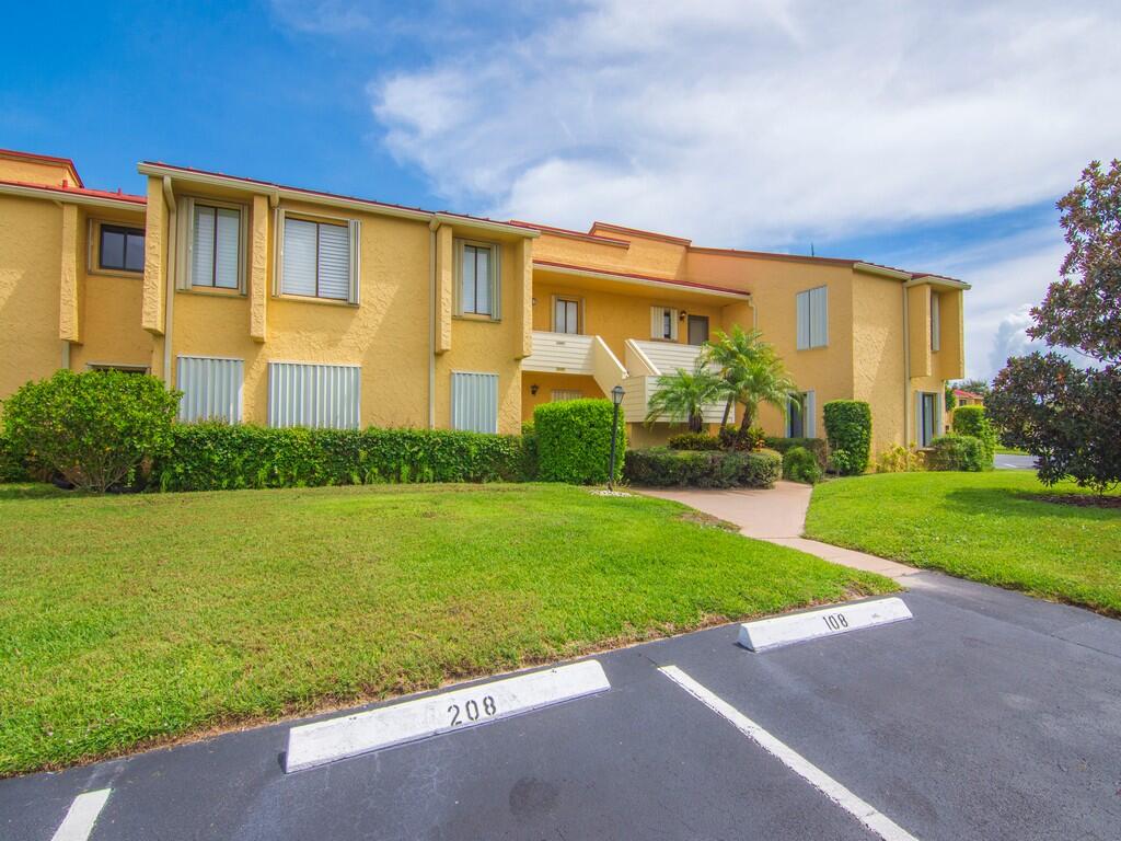 5373 SE Miles Grant Road 208 — photo