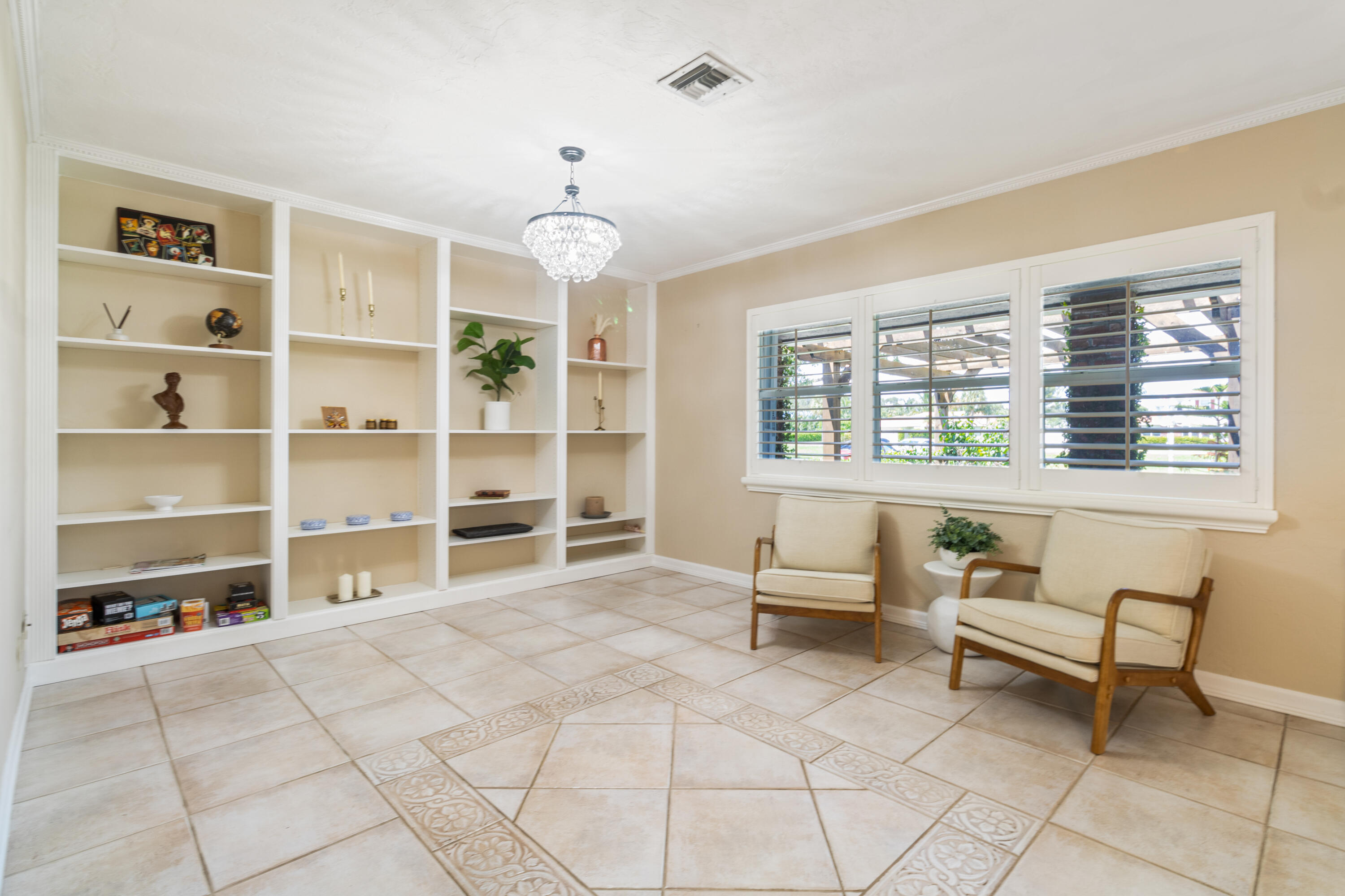 2258 Palmetto Road — photo